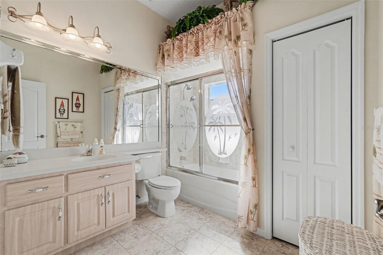 Image 23 of 35 For 13783 Rudi Loop