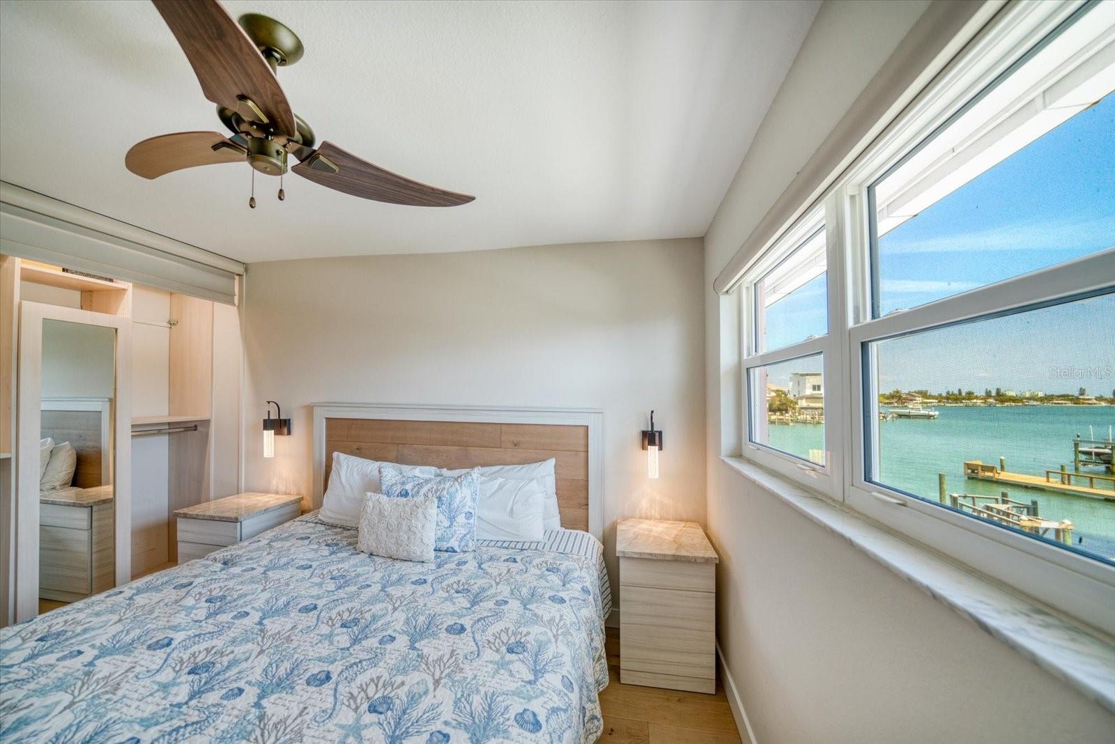 Image 19 of 35 For 8565 Gulf Boulevard 17s