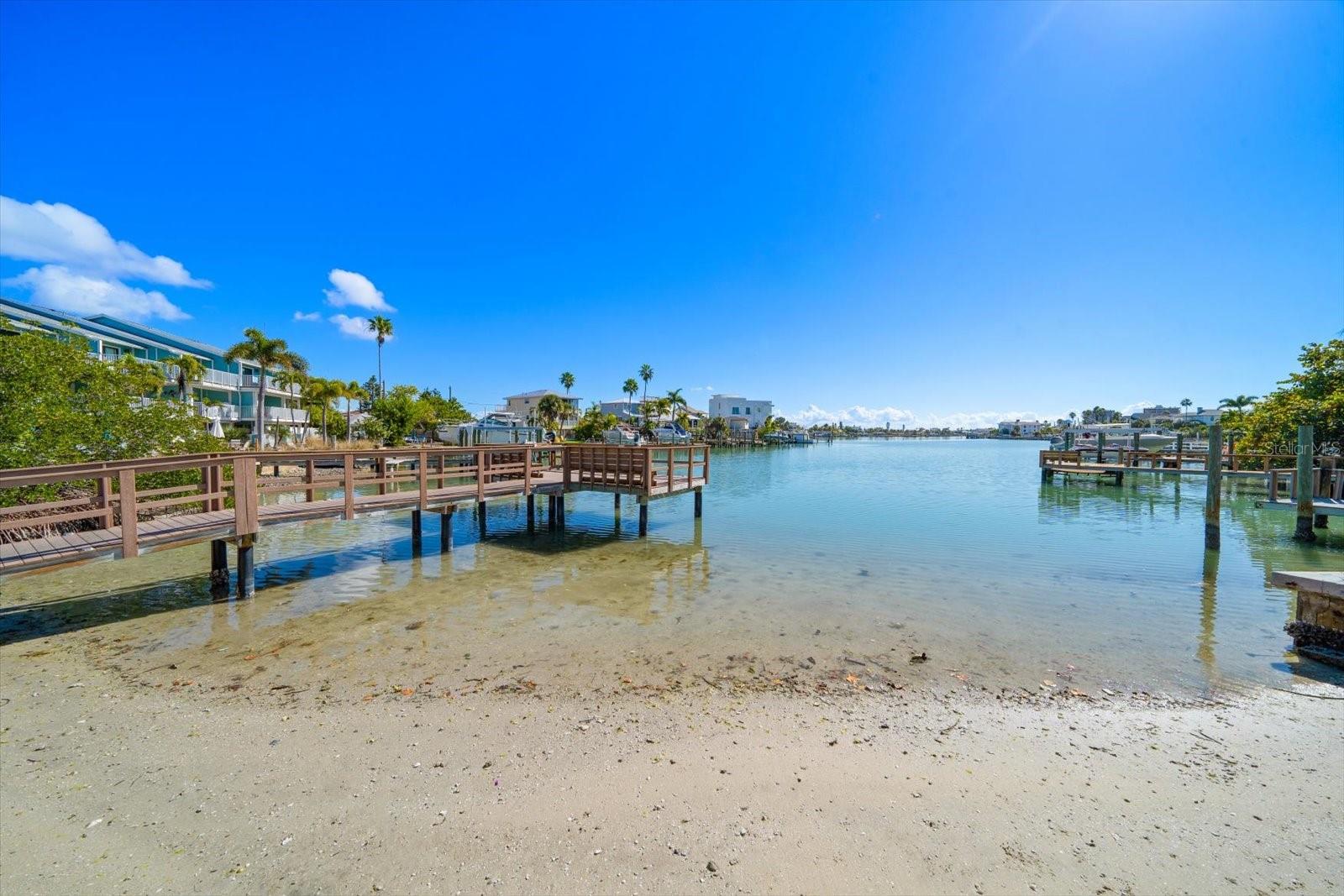 Image 24 of 35 For 8565 Gulf Boulevard 17s