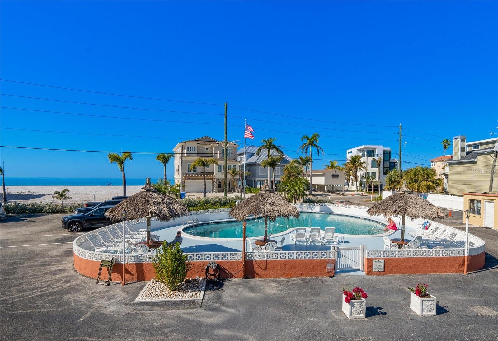 Image 25 of 35 For 8565 Gulf Boulevard 17s