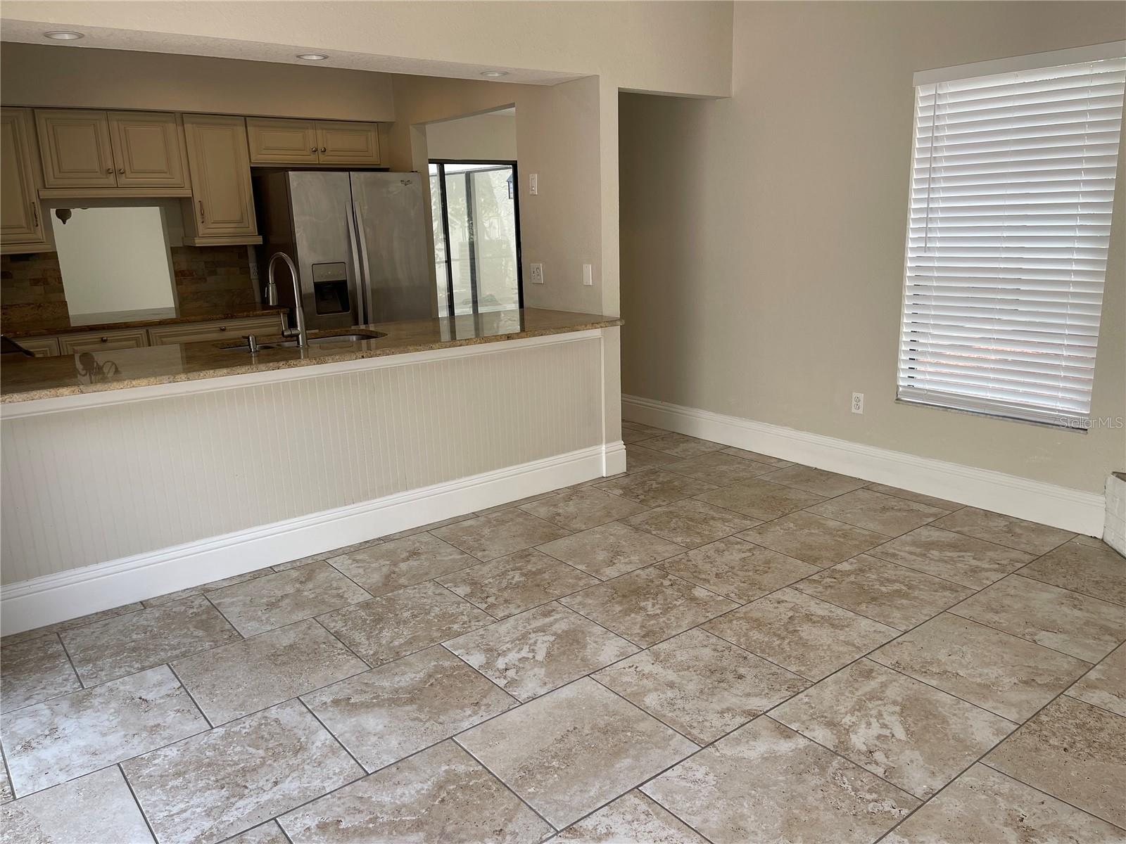 Image 6 of 19 For 4615 Stonehaven Place