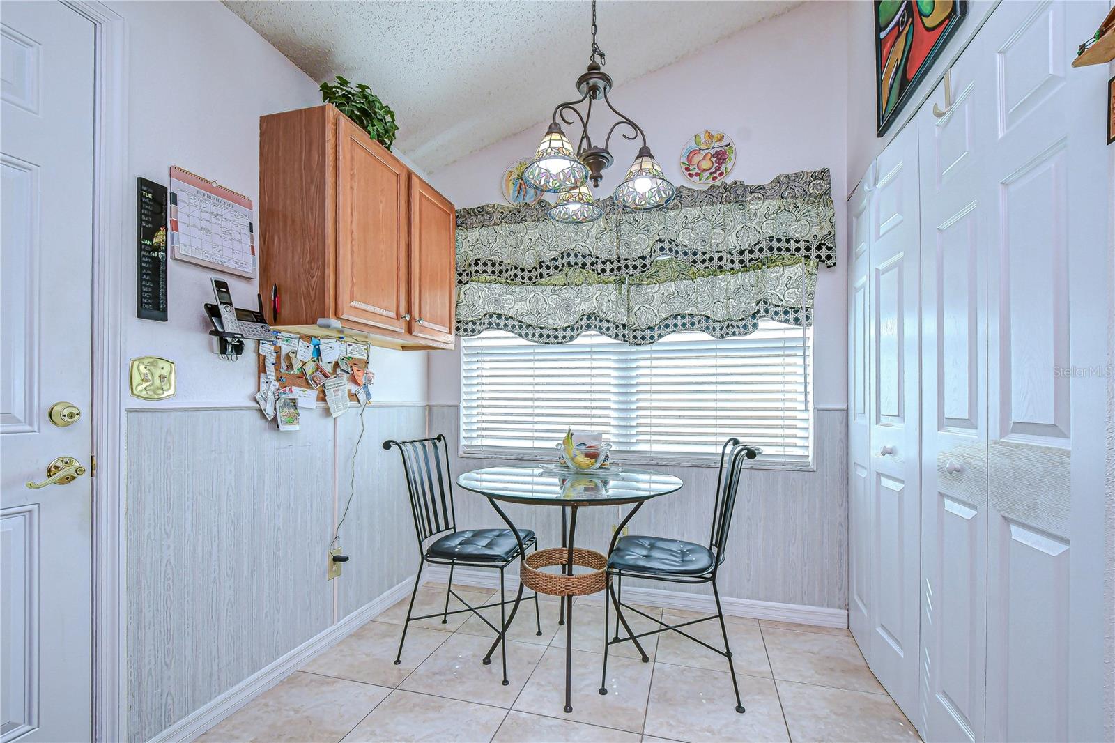 Image 11 of 24 For 12722 Dunhill Drive