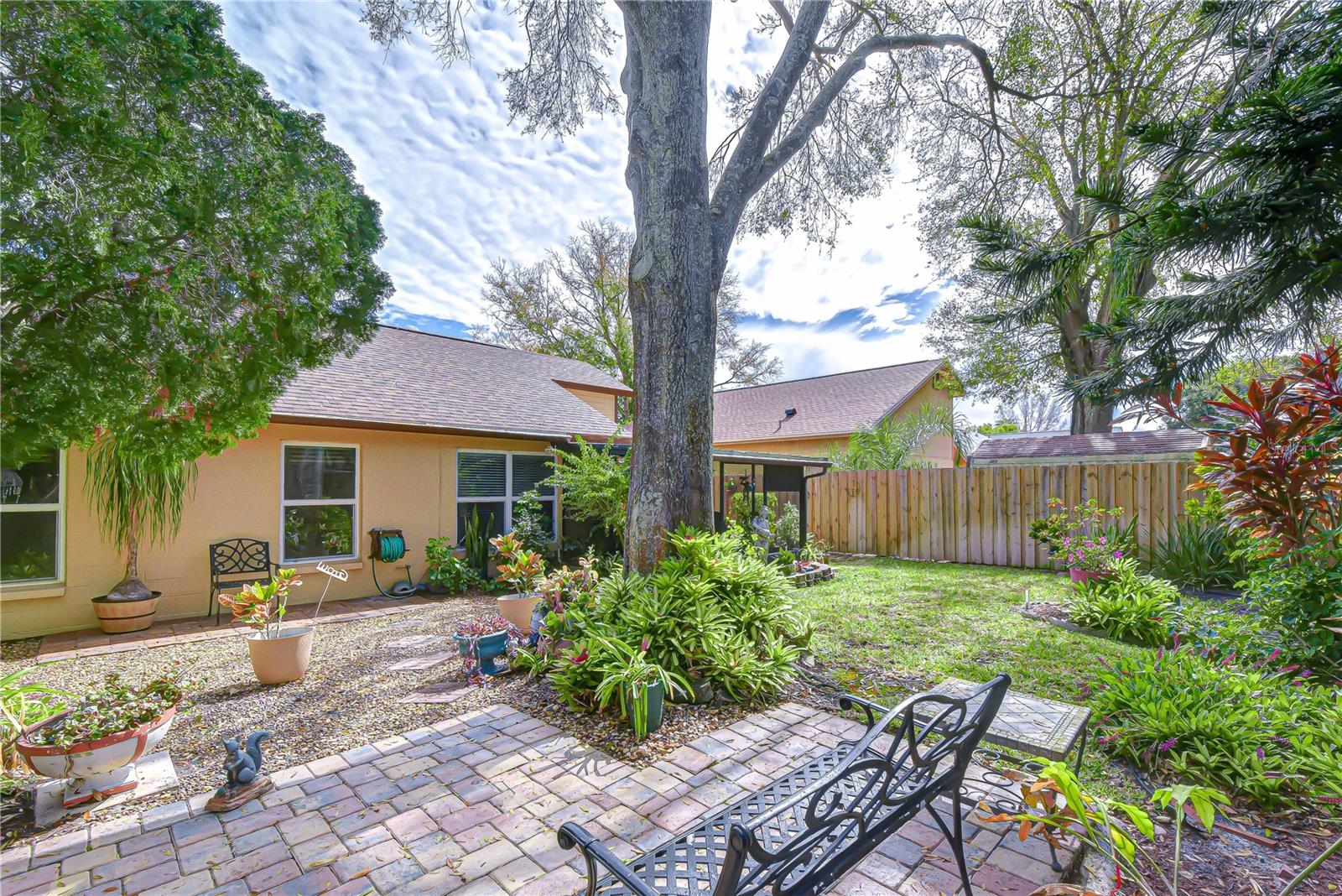 Image 21 of 24 For 12722 Dunhill Drive