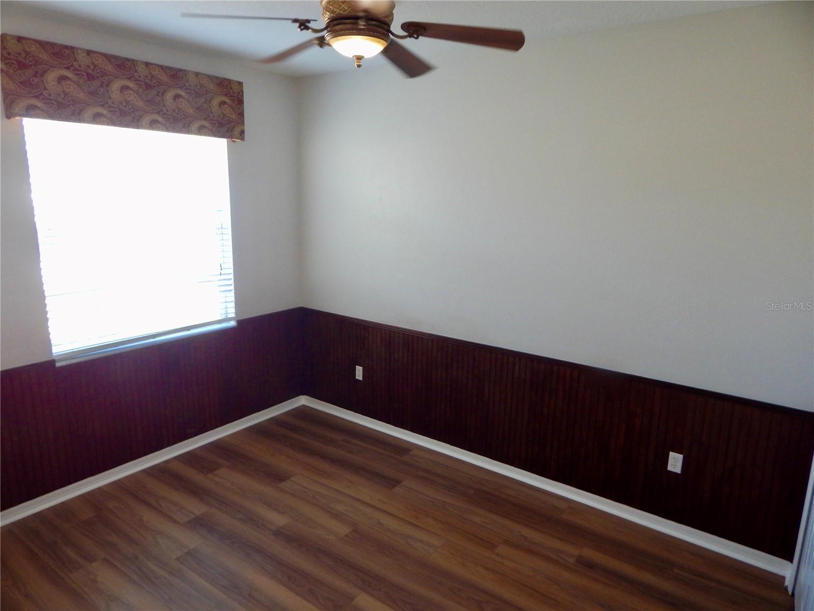 Image 16 of 19 For 5632 Autumn Shire Drive