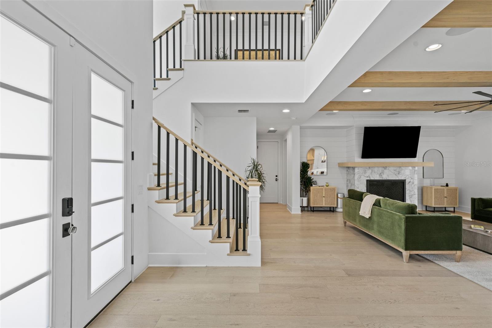 Listing photo id 18 for 615 Luzon Avenue