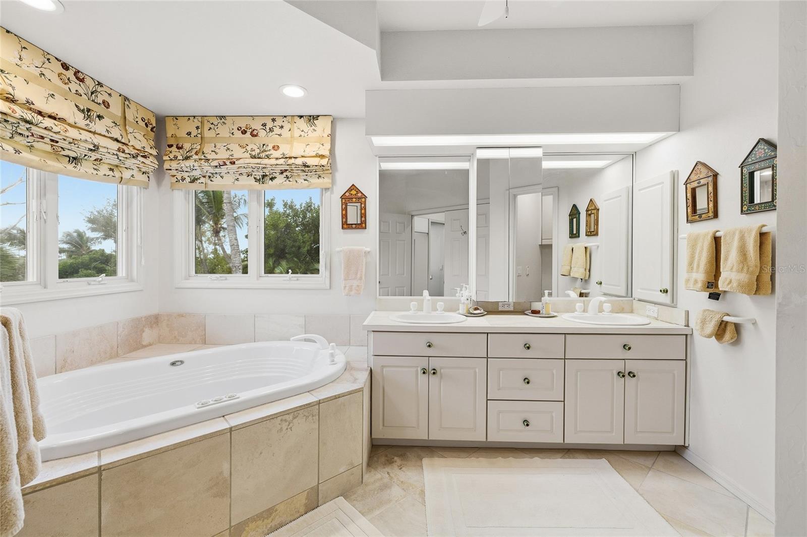 Image 48 of 78 For 16 Grouper Hole Drive