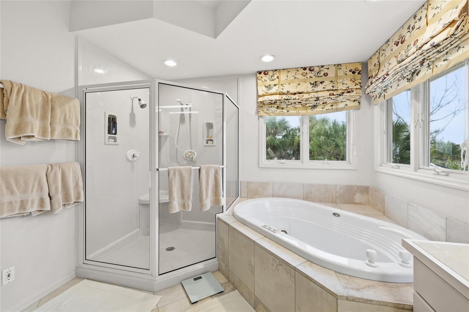 Image 49 of 78 For 16 Grouper Hole Drive