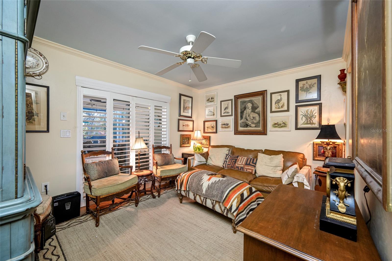 Listing photo id 32 for 2970 Tangerine Terrace