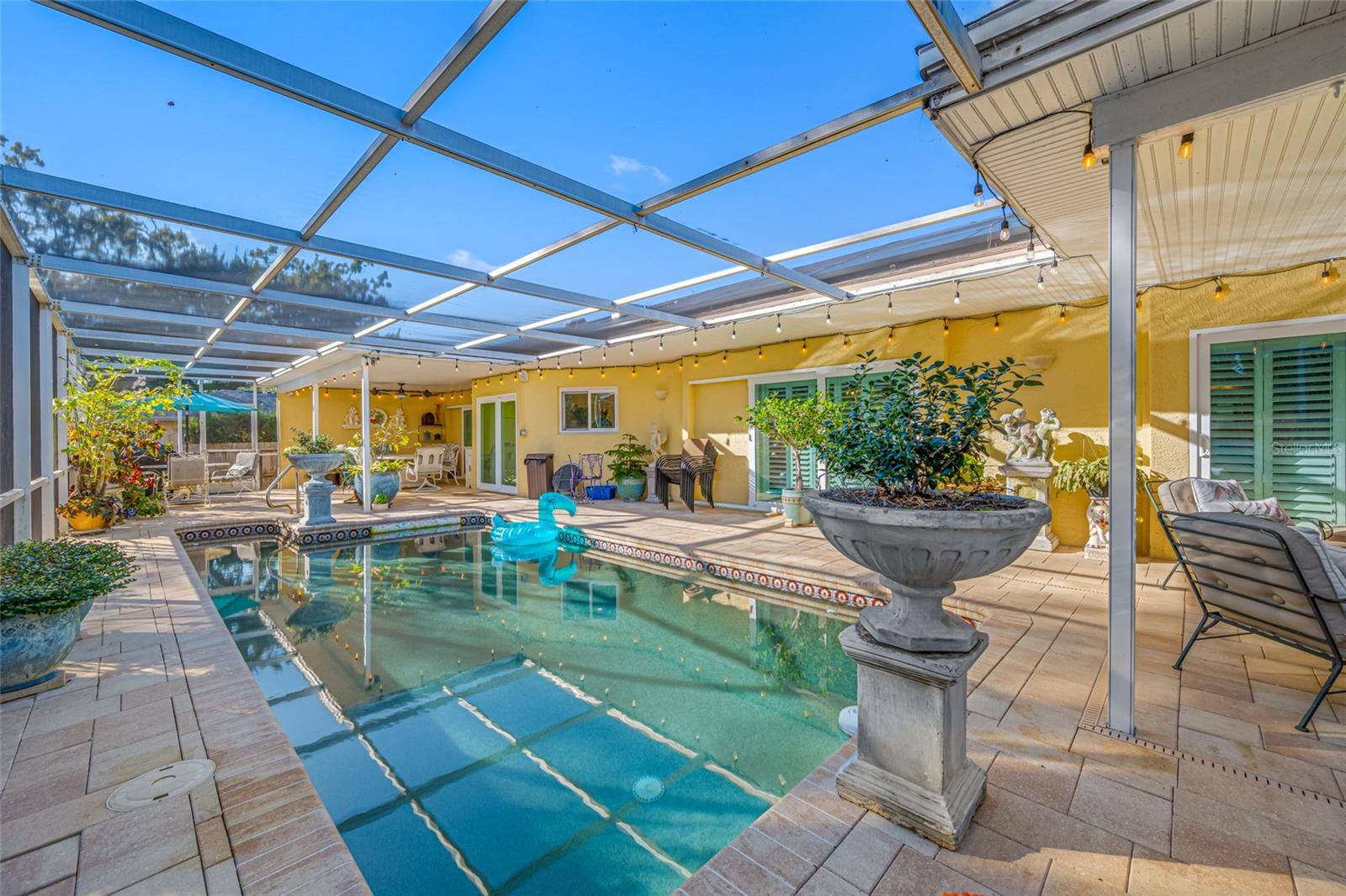 Listing photo id 48 for 2970 Tangerine Terrace