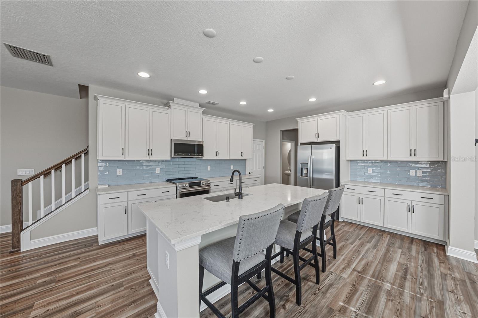 Image 14 of 79 For 2527 Stapleford Place