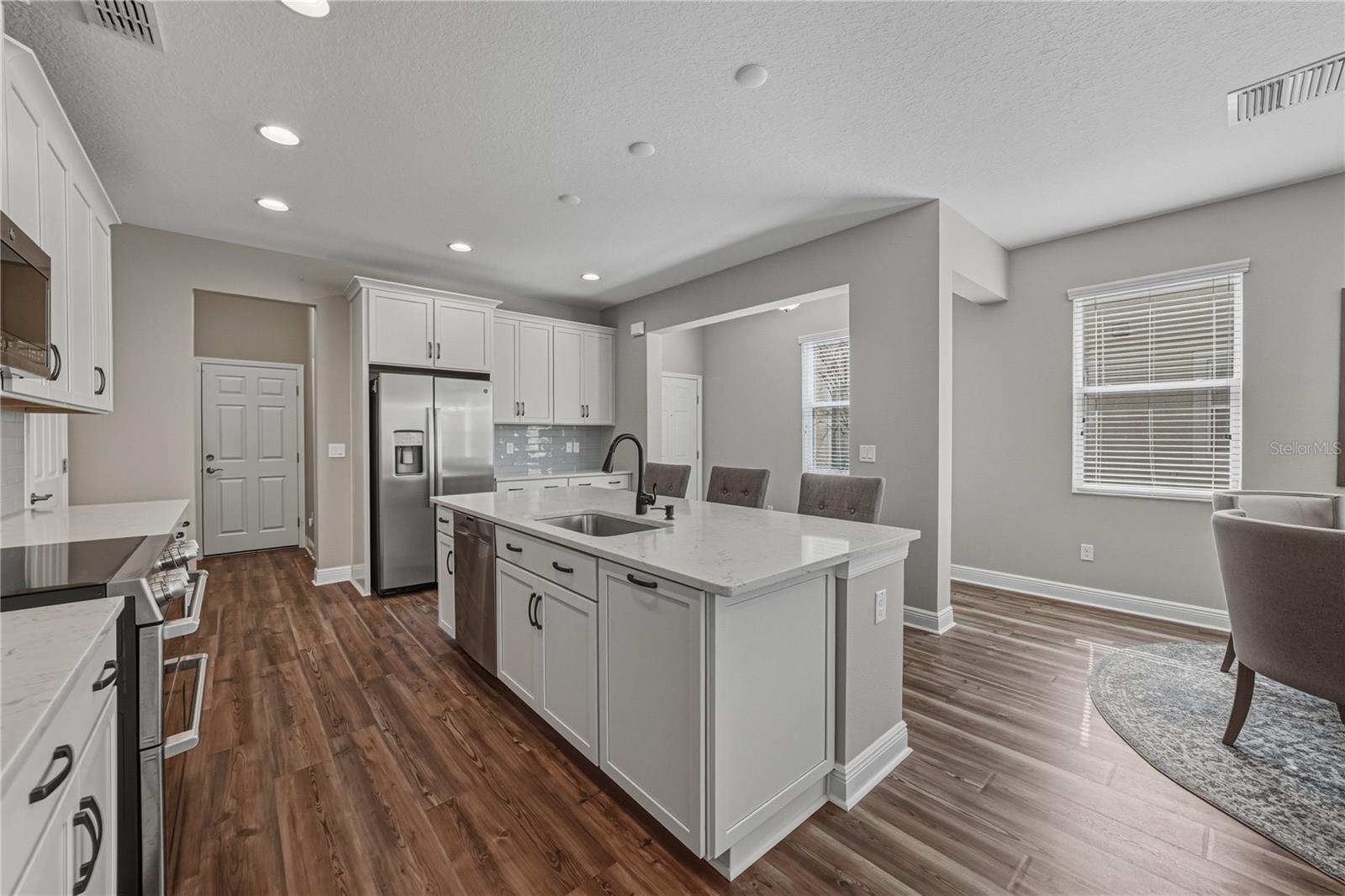 Image 17 of 79 For 2527 Stapleford Place