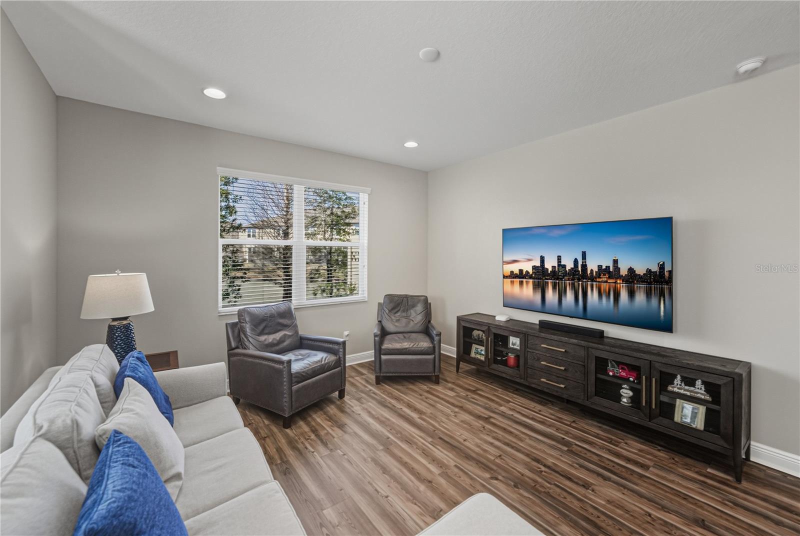 Image 29 of 79 For 2527 Stapleford Place