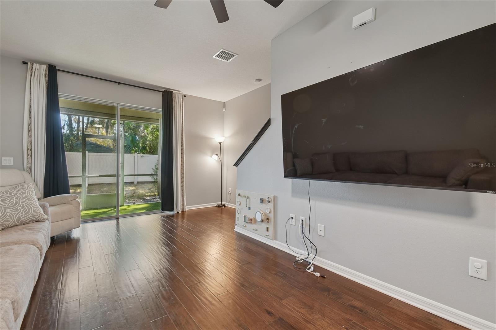 Image 14 of 57 For 2109 Broadway View Avenue