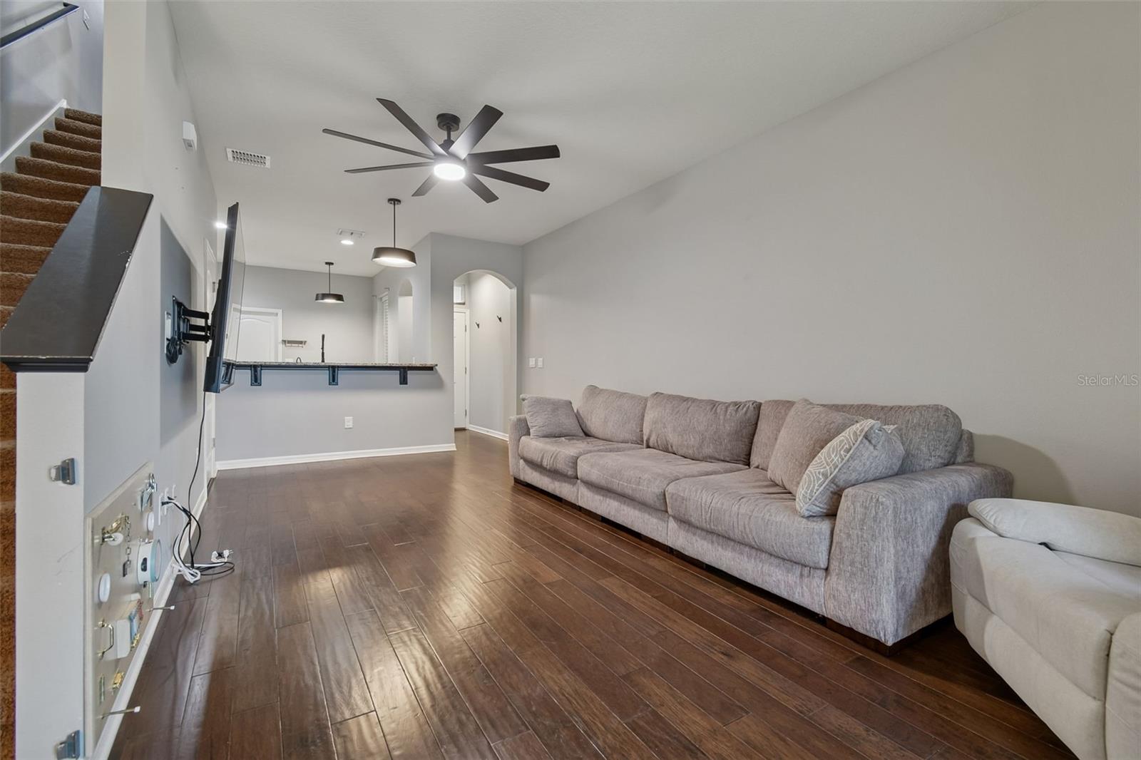 Image 17 of 57 For 2109 Broadway View Avenue