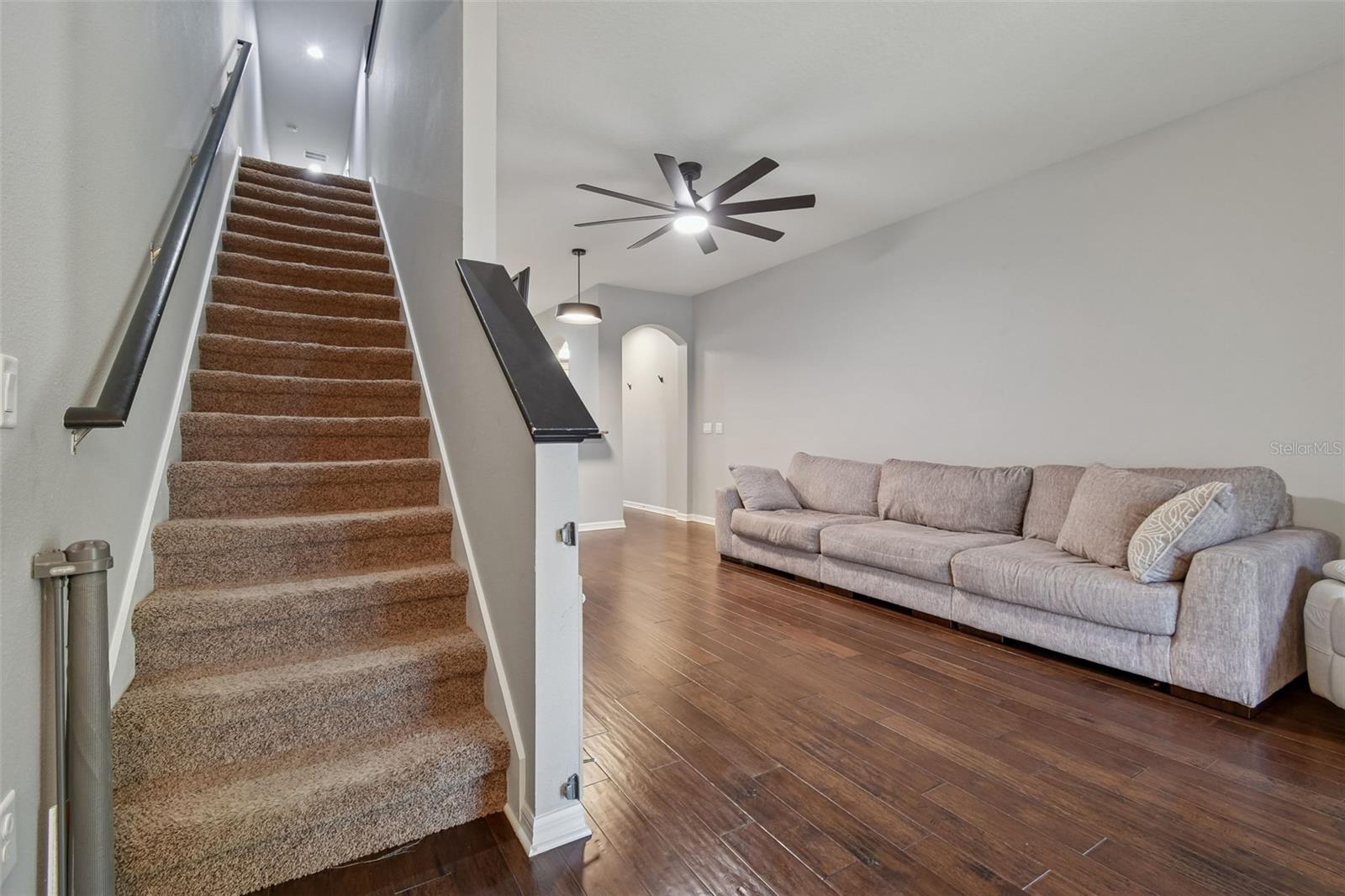 Image 19 of 57 For 2109 Broadway View Avenue