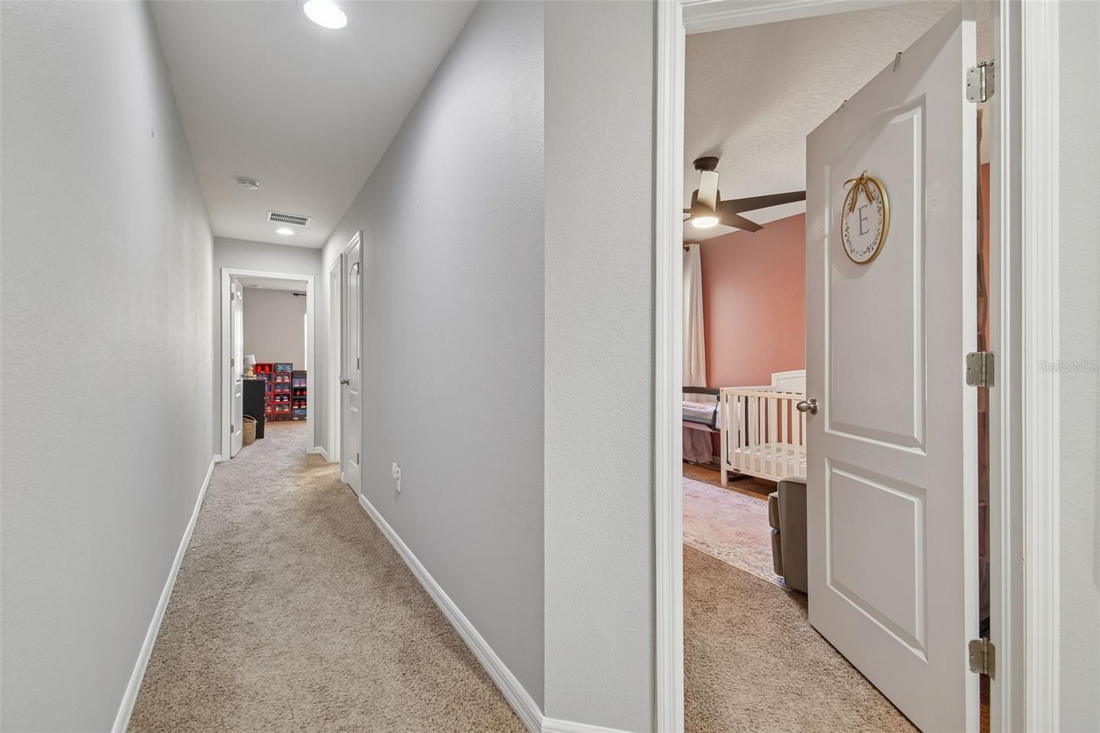 Image 22 of 57 For 2109 Broadway View Avenue