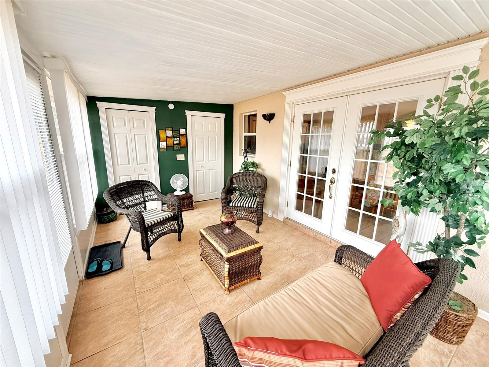 Image 17 of 20 For 12805 Parkbury Drive