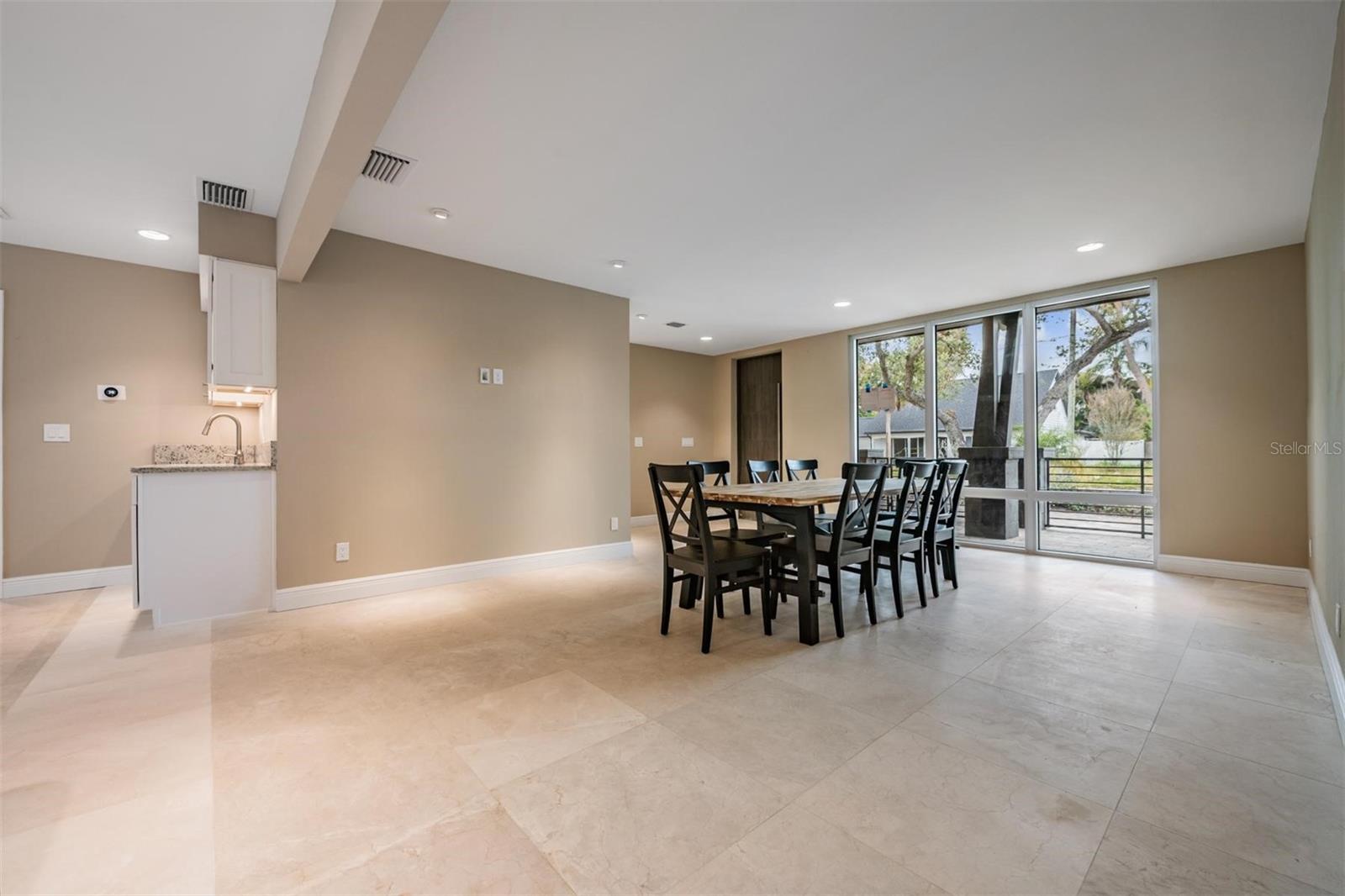 Image 7 of 44 For 4909 Dryad Street