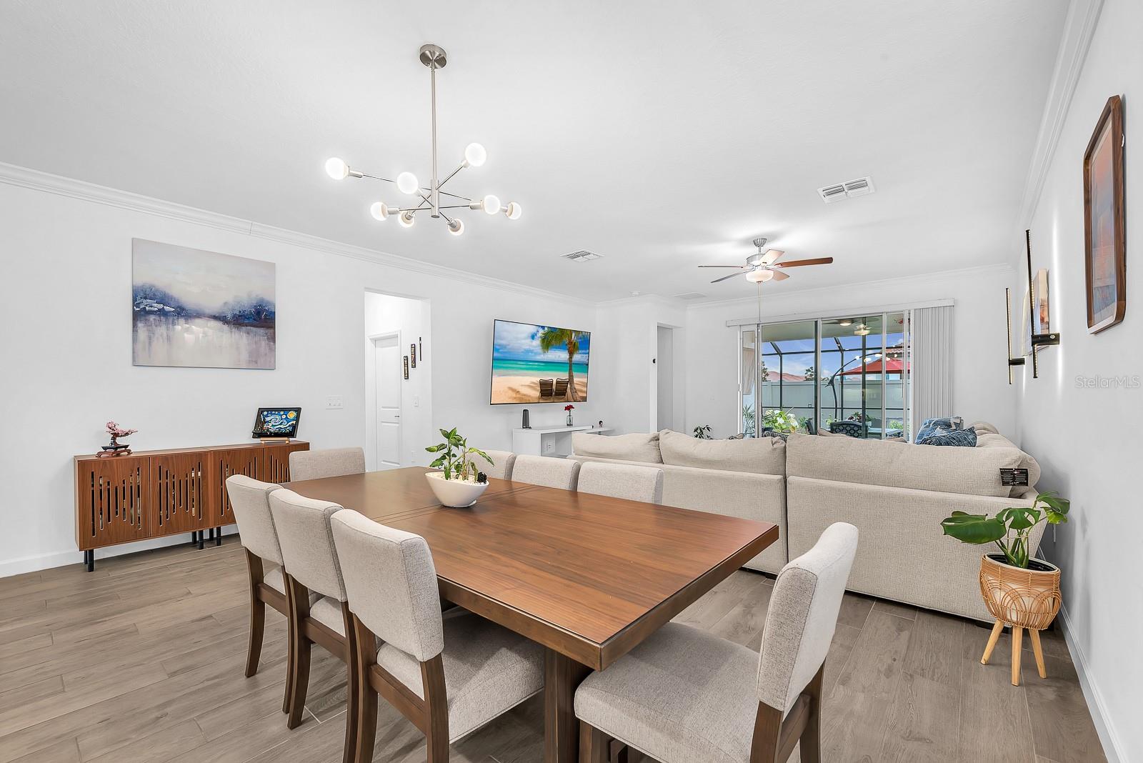 Image 10 of 25 For 17403 Holly Well Avenue