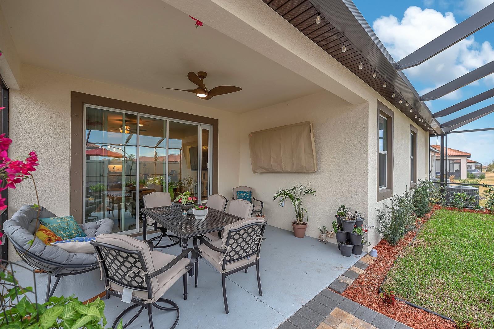 Image 23 of 25 For 17403 Holly Well Avenue