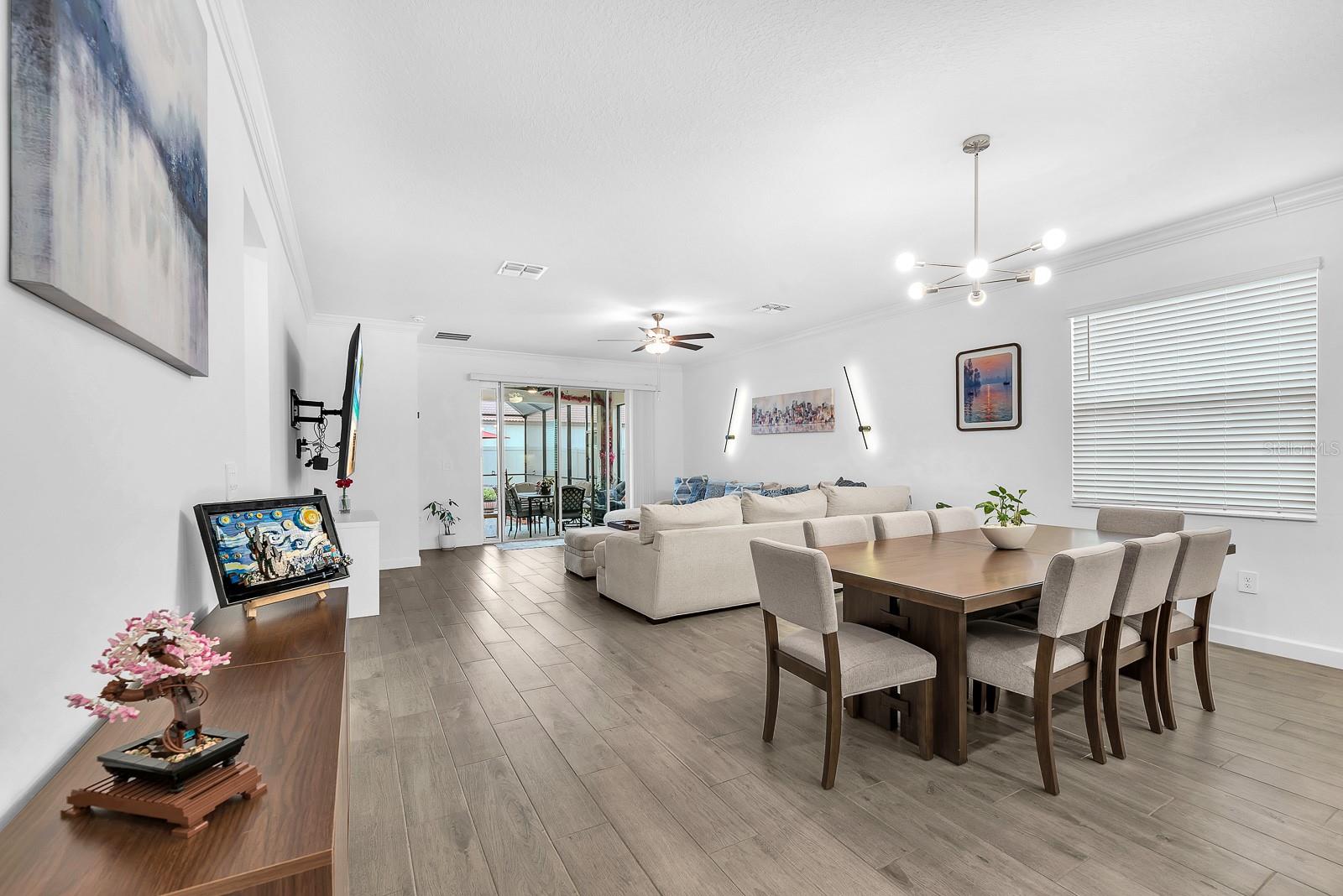 Image 9 of 25 For 17403 Holly Well Avenue