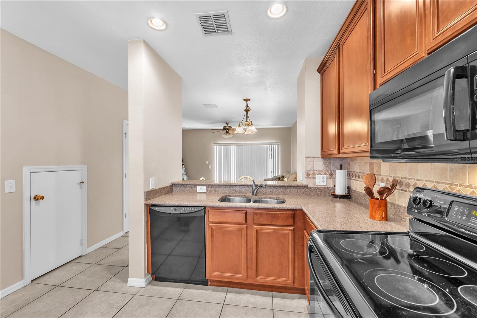 Image 11 of 28 For 8509 Trail Wind Drive