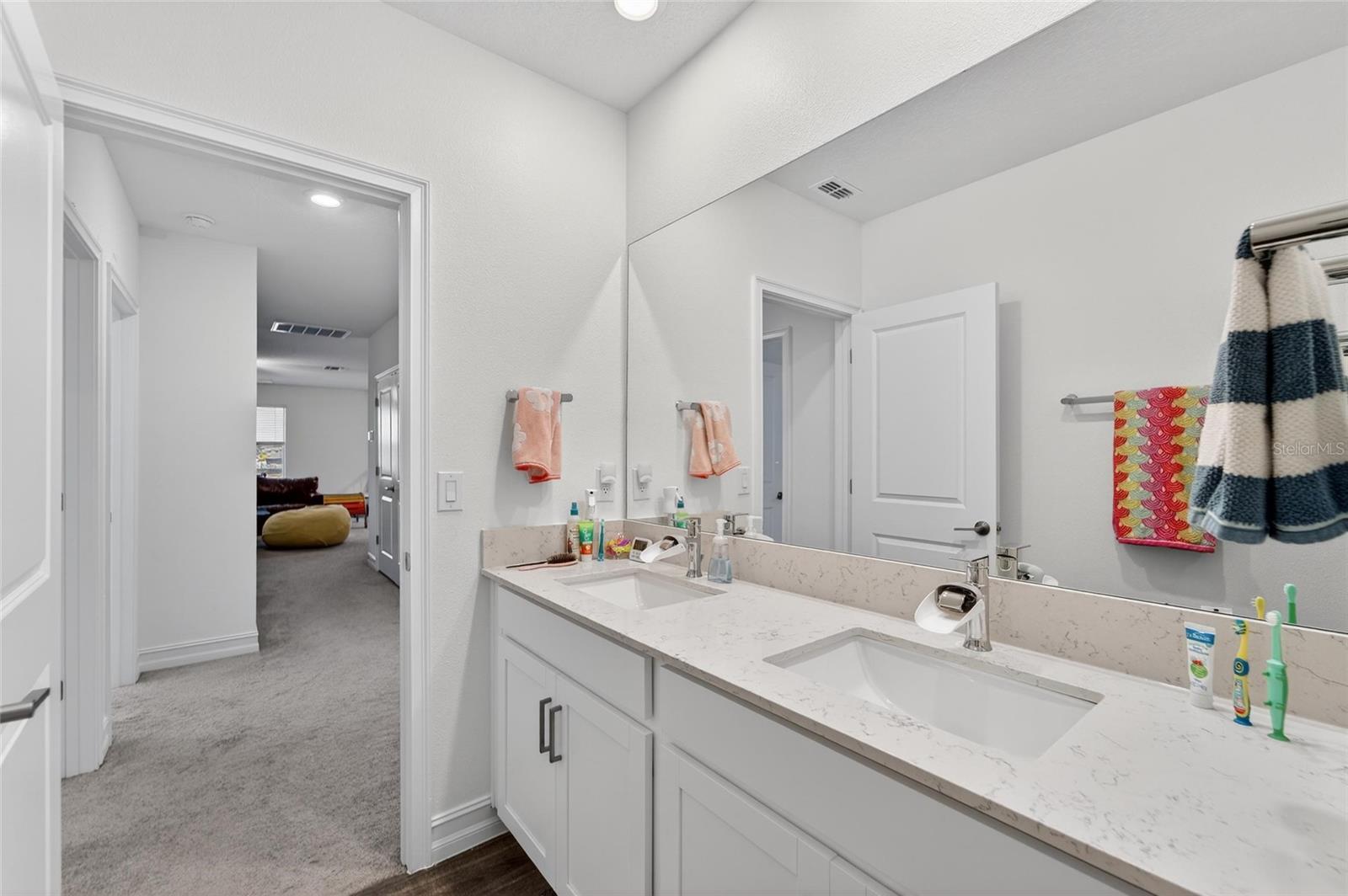 Listing photo id 46 for 13546 Brook Trout Court