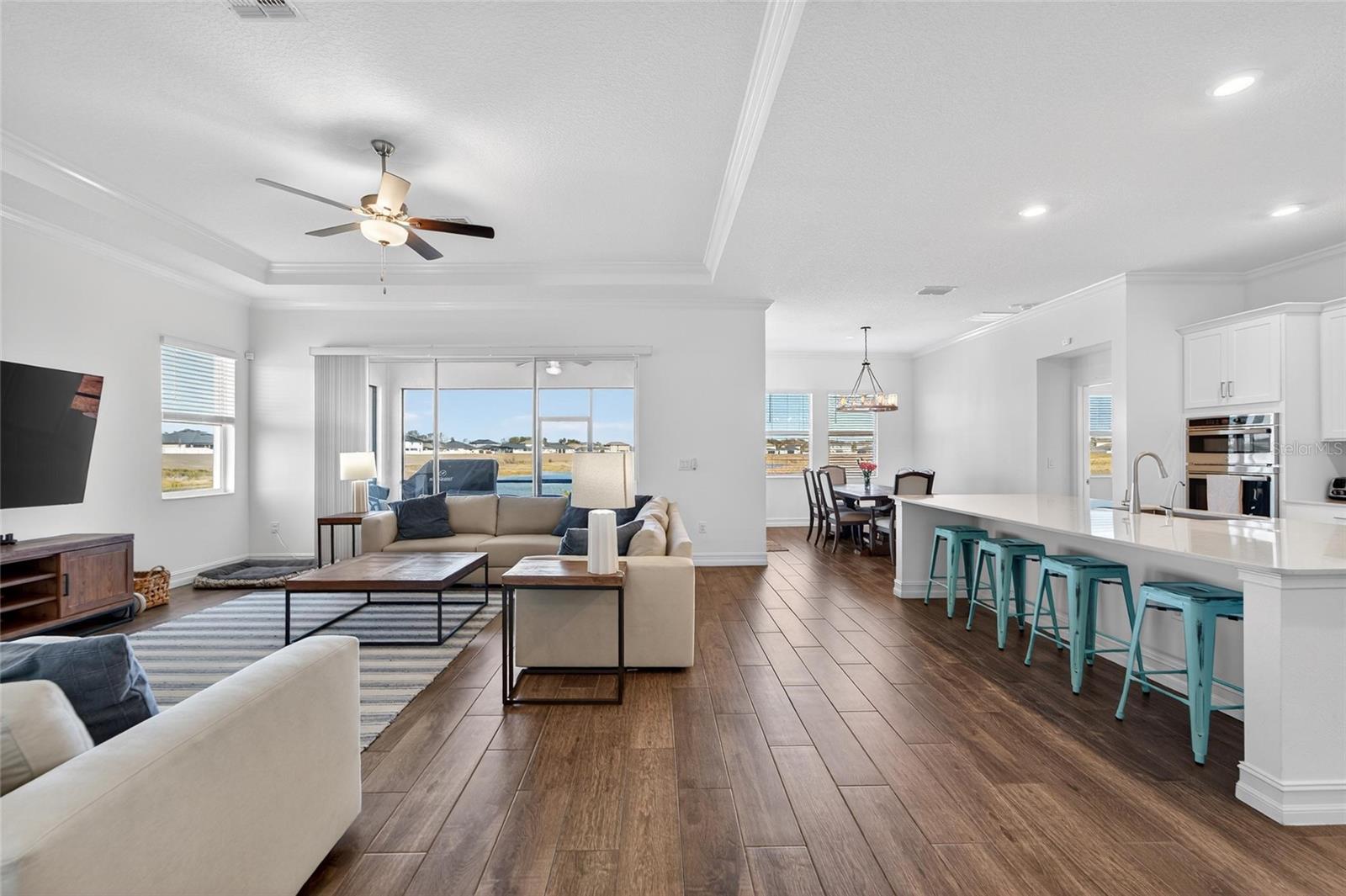 Listing photo id 3 for 13546 Brook Trout Court