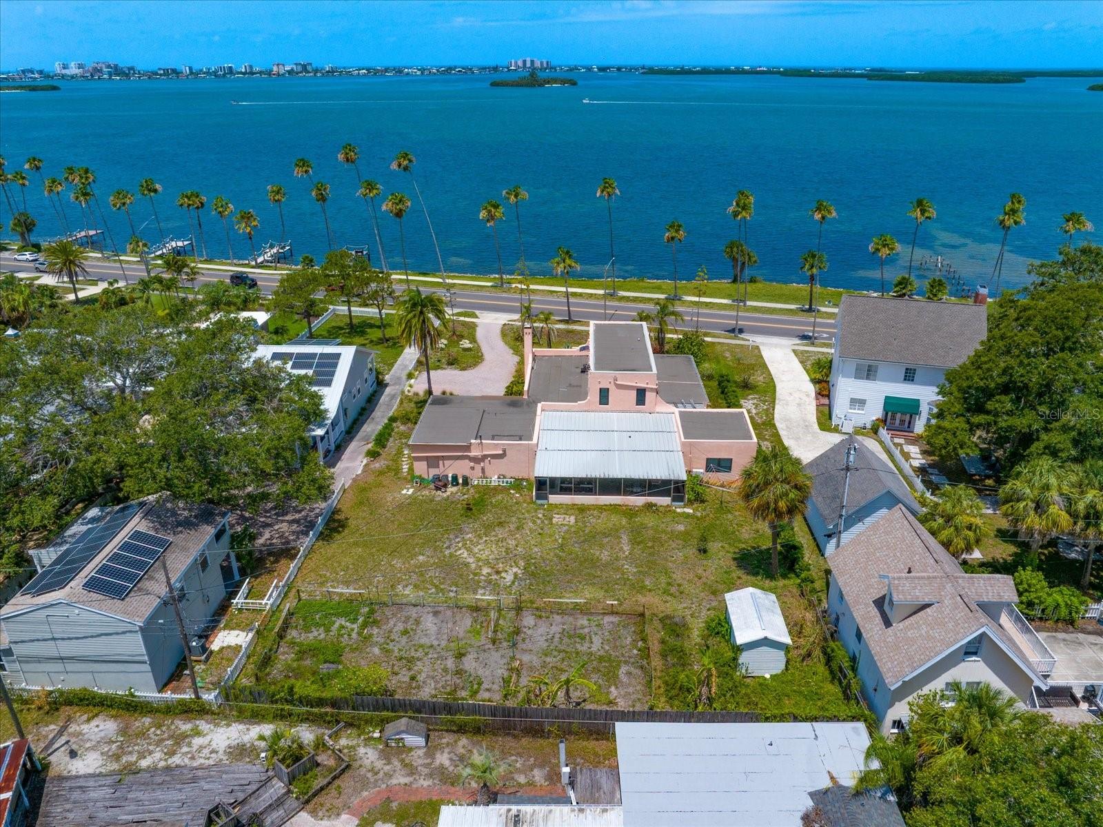 Image 3 of 11 For 43 Edgewater Drive