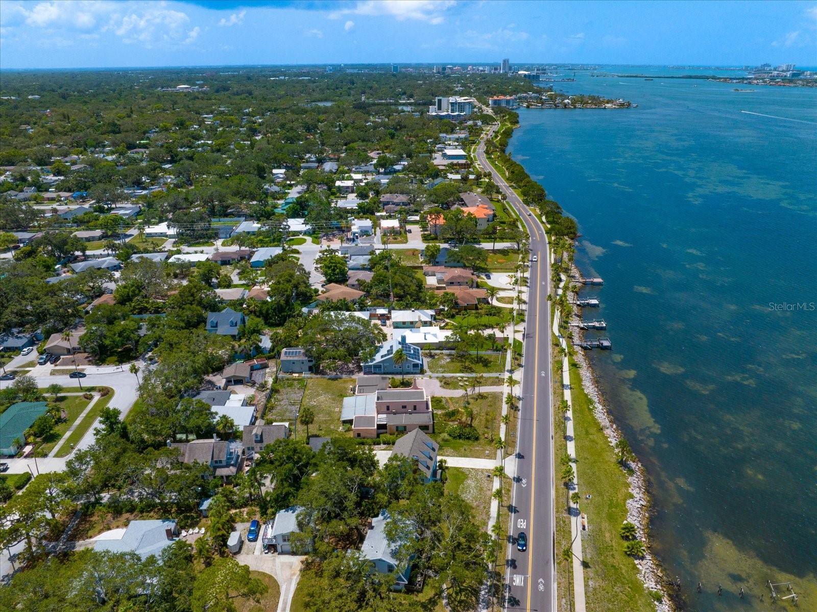 Image 7 of 11 For 43 Edgewater Drive