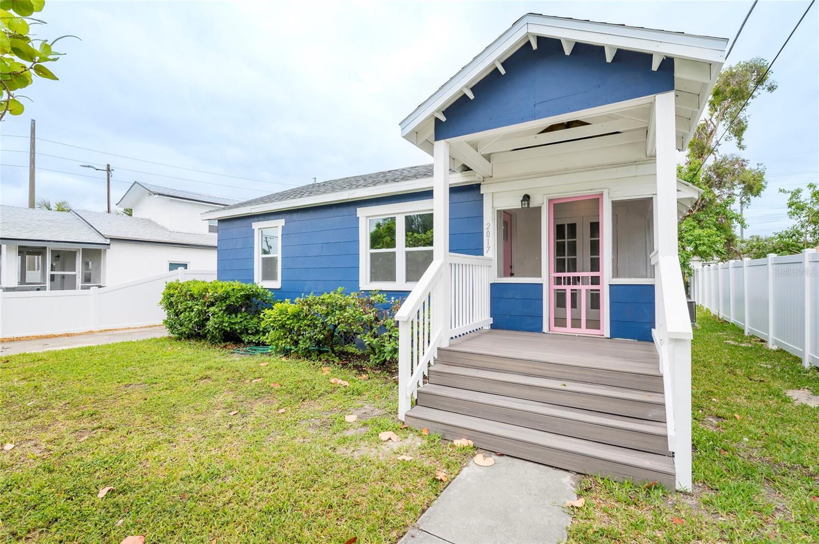 Details for 2017 Oceanview Place, TAMPA, FL 33605