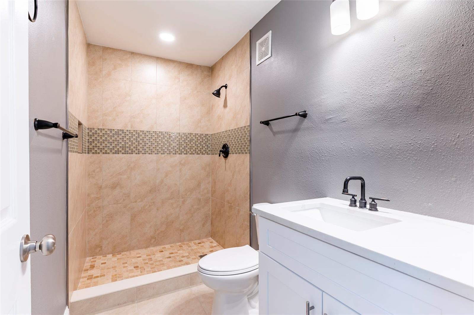 Image 13 of 26 For 2017 Oceanview Place