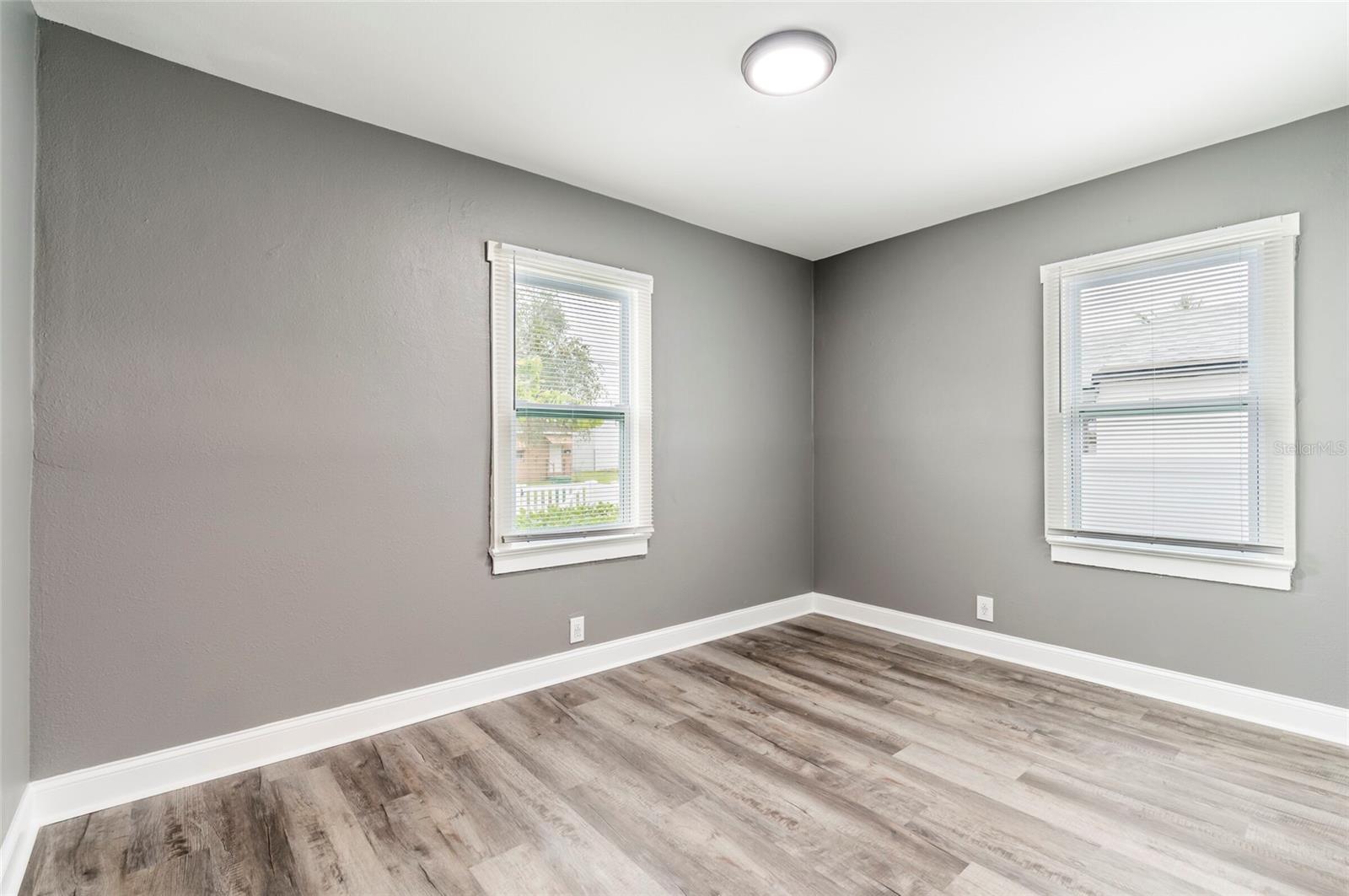 Image 14 of 26 For 2017 Oceanview Place