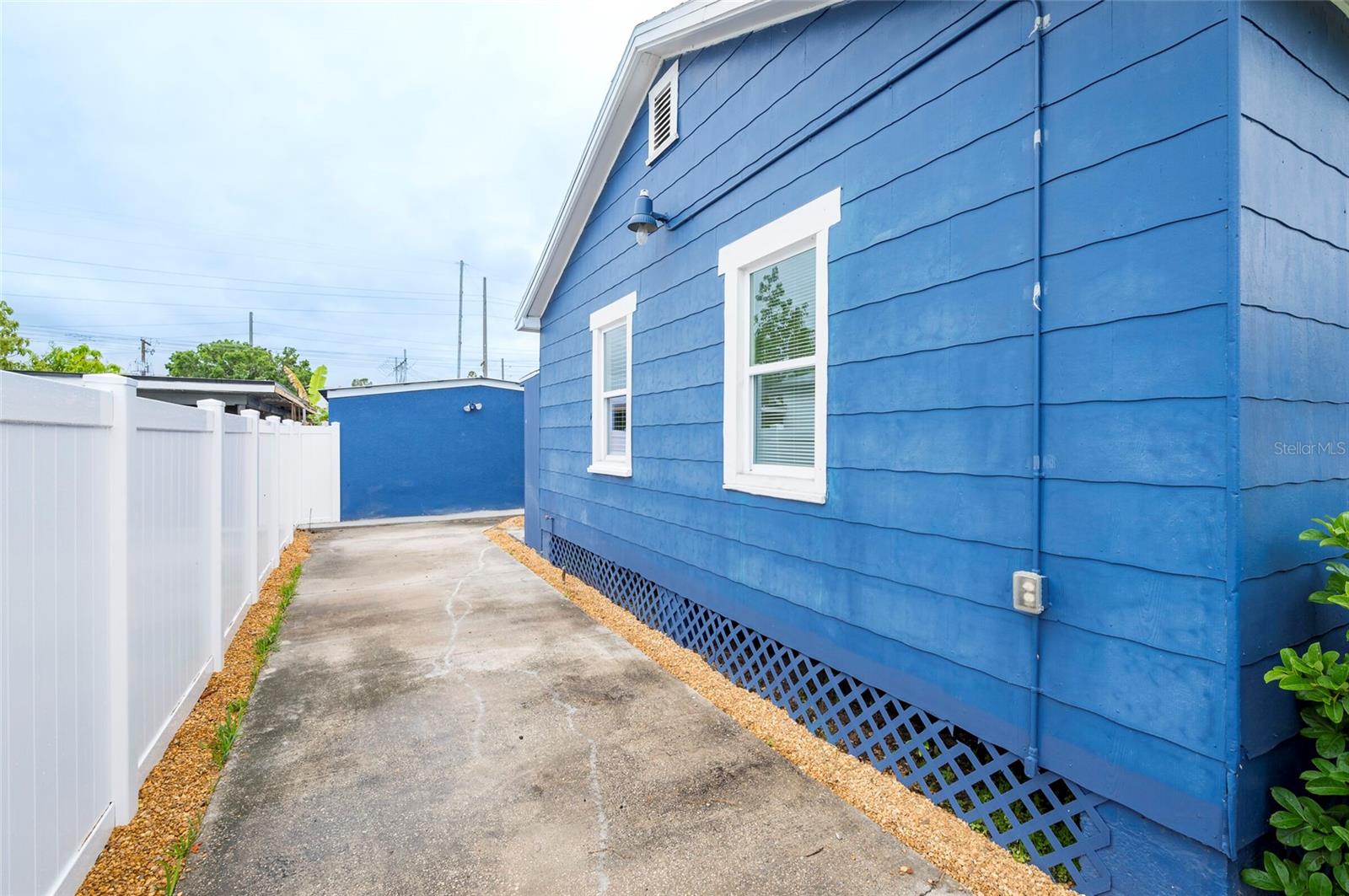 Image 17 of 26 For 2017 Oceanview Place