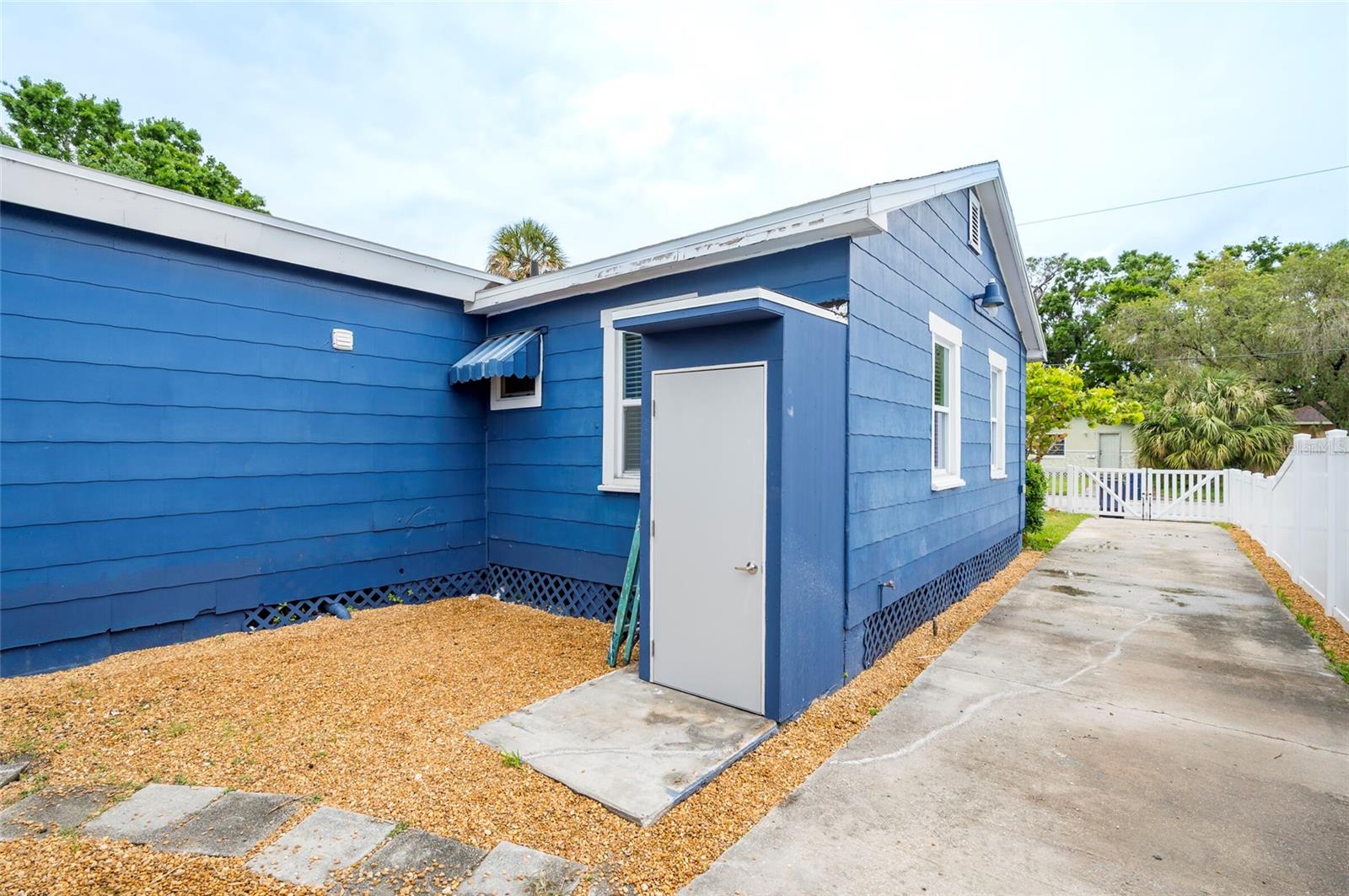 Image 18 of 26 For 2017 Oceanview Place