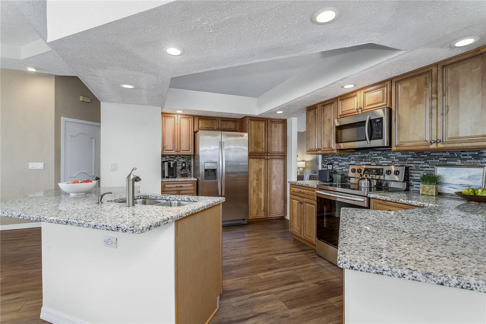 Listing photo id 7 for 5045 Musselshell Drive