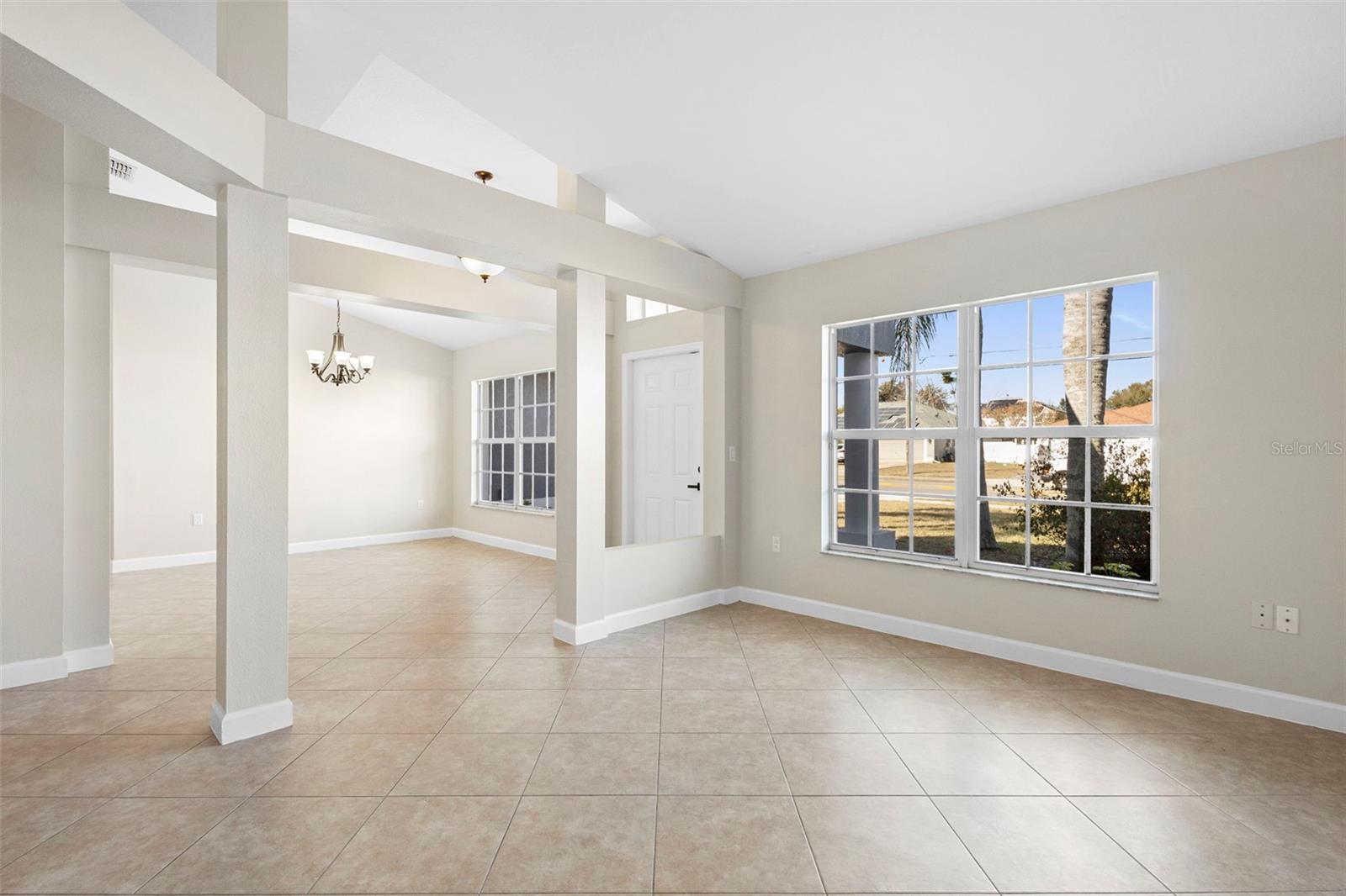 Image 14 of 36 For 1227 Tivoli Drive