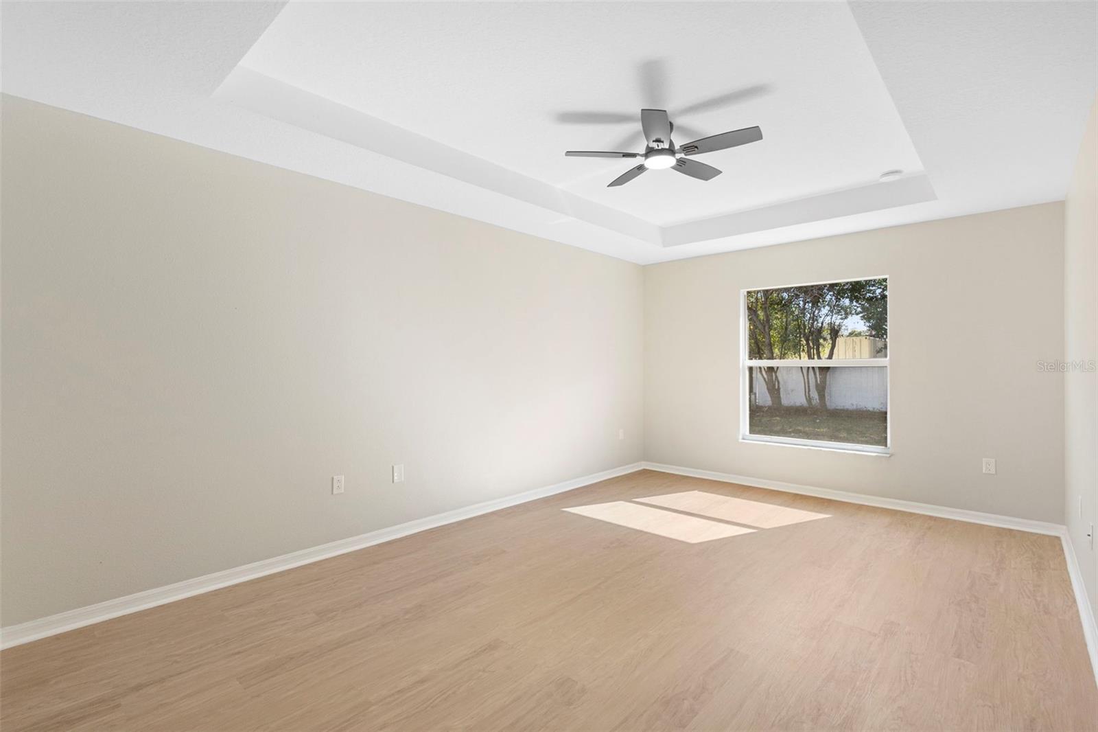 Image 16 of 36 For 1227 Tivoli Drive