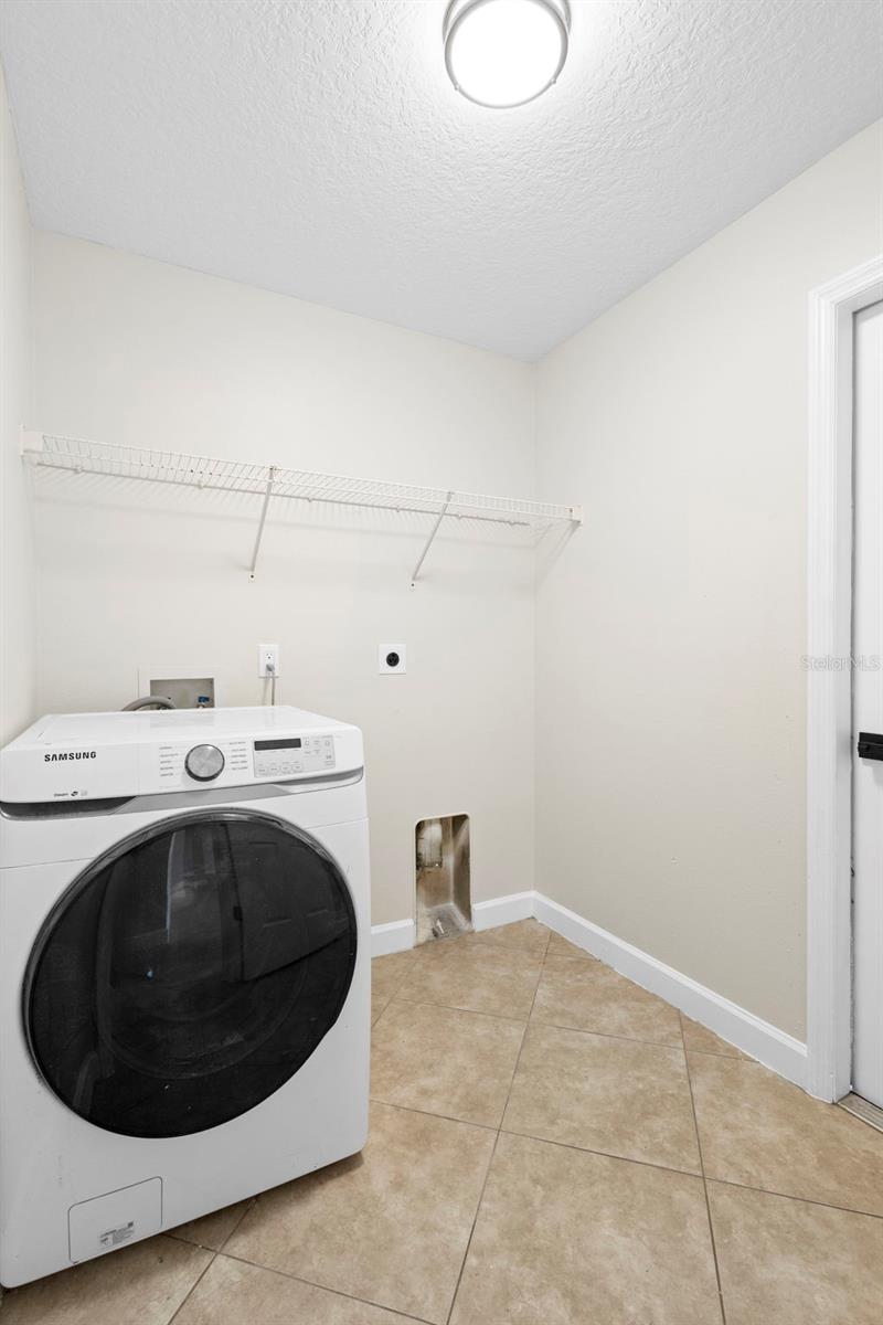 Image 26 of 36 For 1227 Tivoli Drive