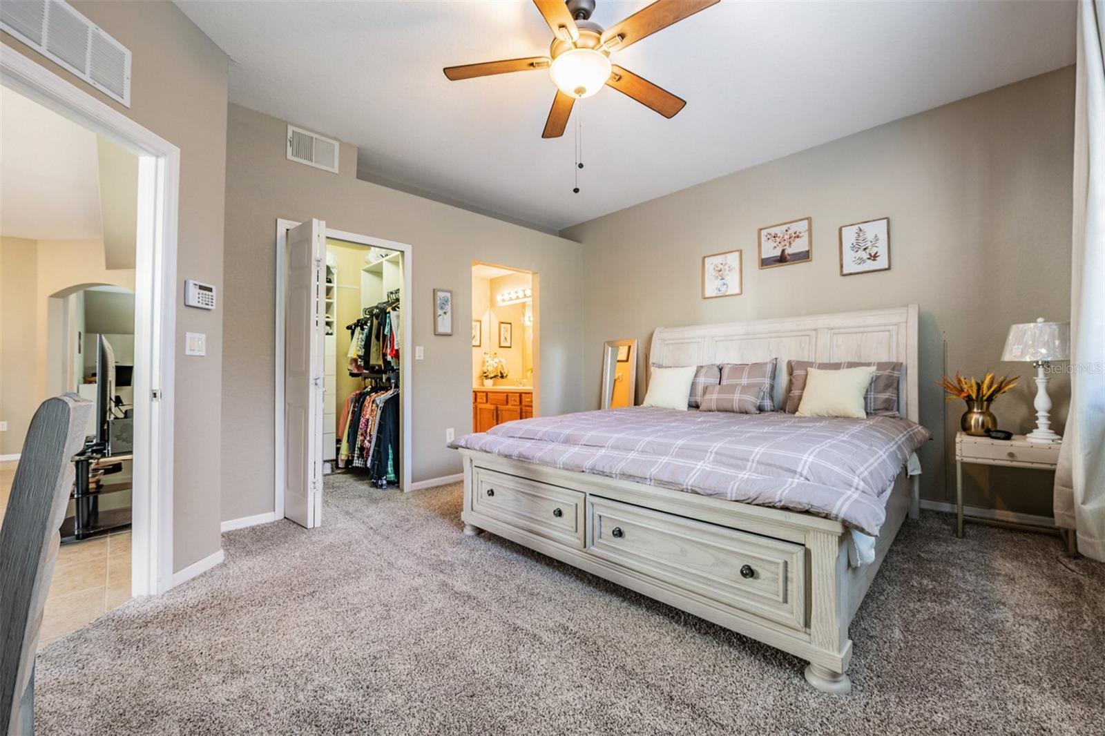 Image 12 of 37 For 1827 Hammocks Avenue 1827