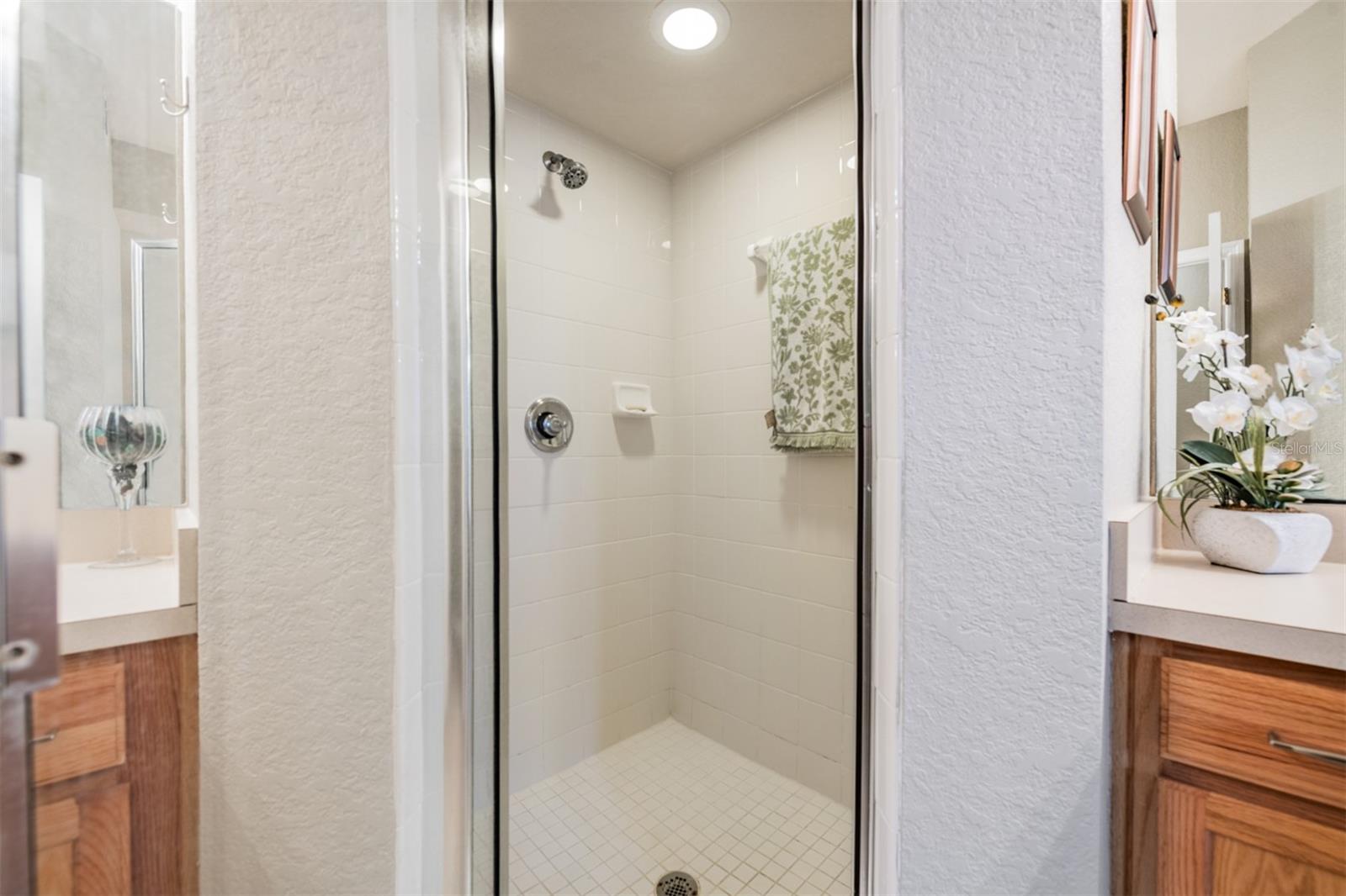 Image 15 of 37 For 1827 Hammocks Avenue 1827