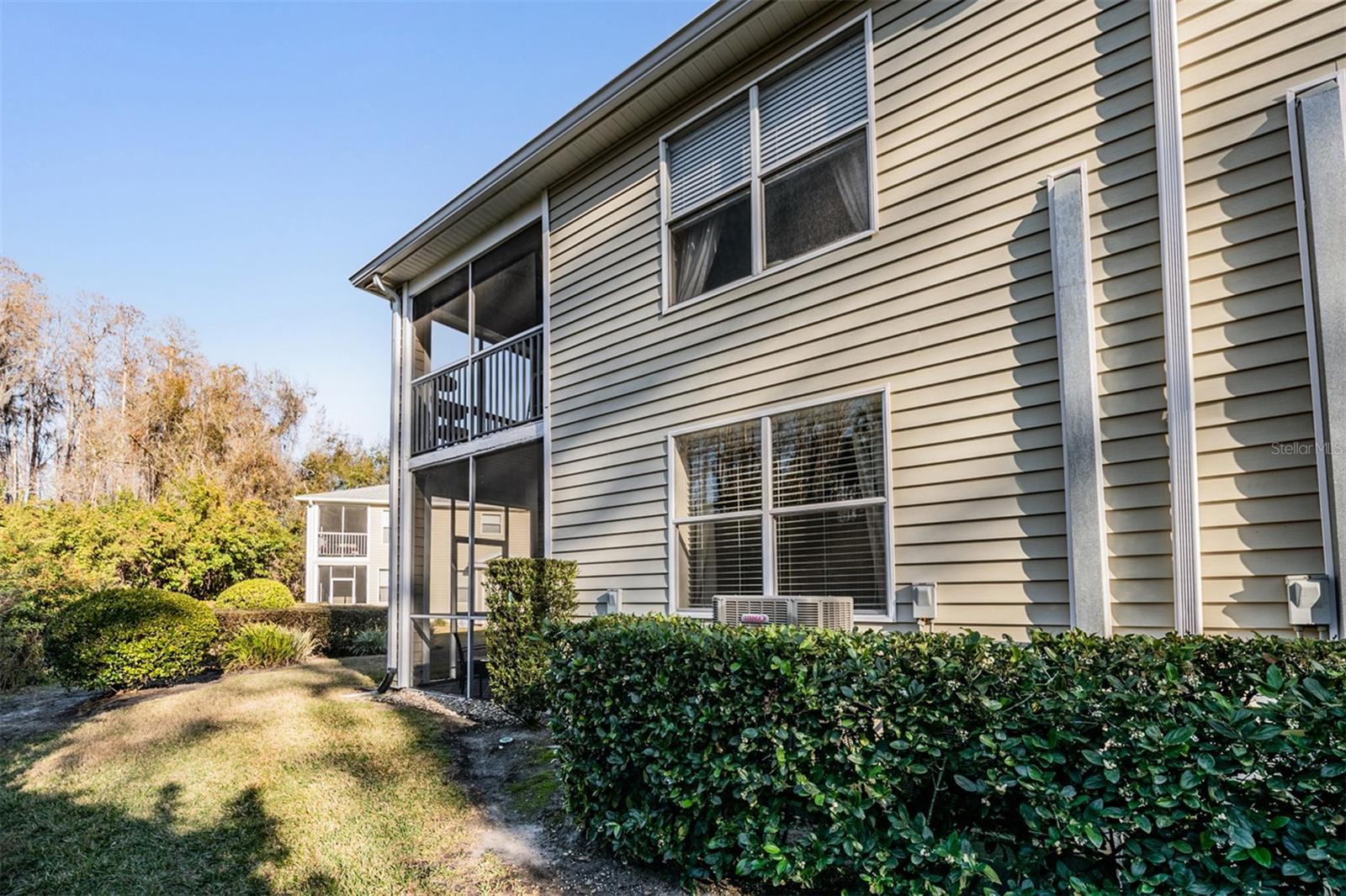 Image 21 of 37 For 1827 Hammocks Avenue 1827