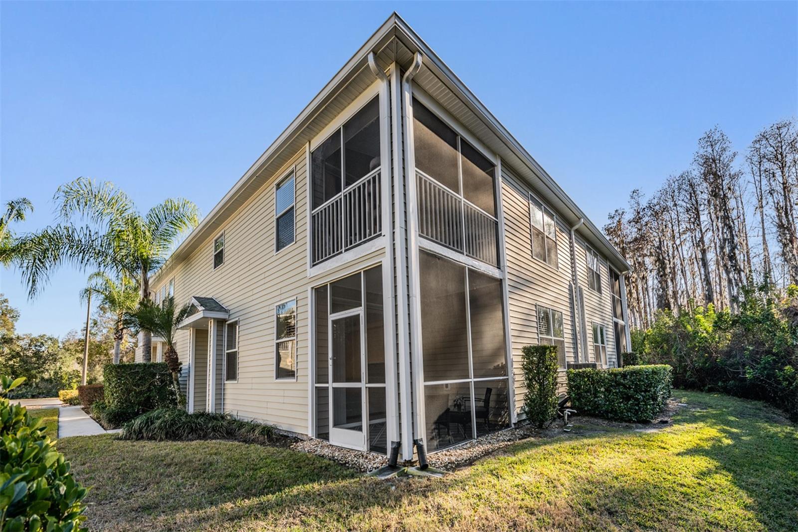 Image 22 of 37 For 1827 Hammocks Avenue 1827