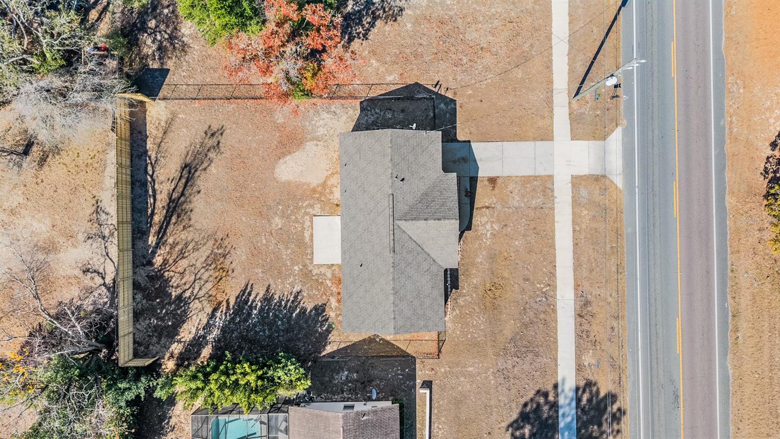 Image 3 of 16 For 12044 Elgin Boulevard