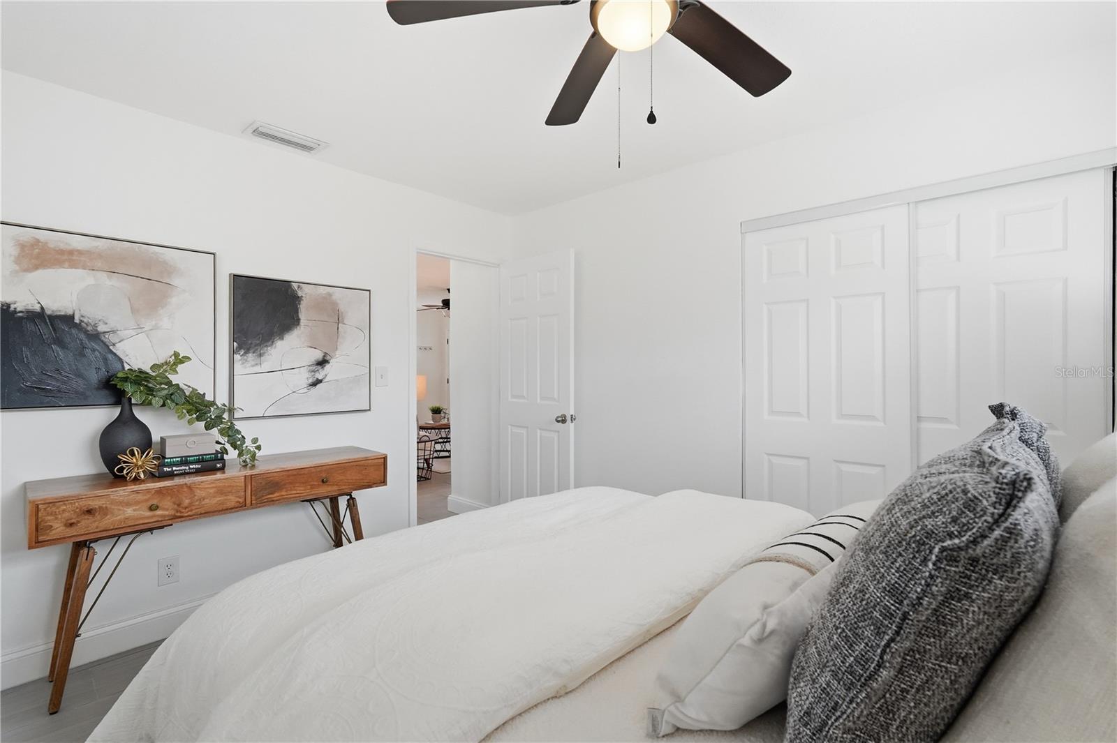 Image 15 of 27 For 546 90th Avenue N