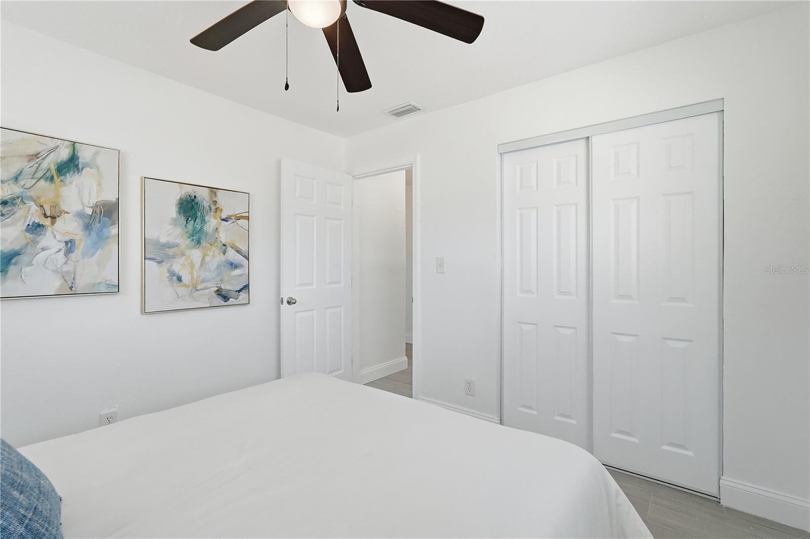 Image 16 of 27 For 546 90th Avenue N