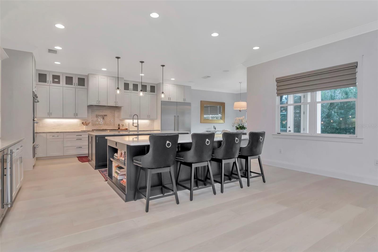 Image 21 of 82 For 2501 Dundee Street