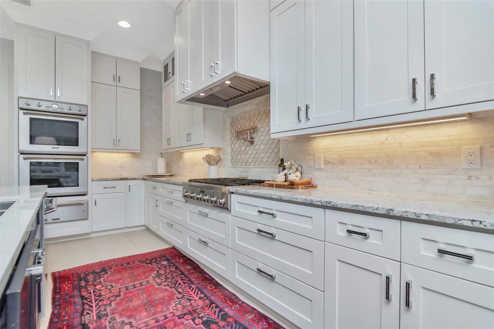 Image 27 of 82 For 2501 Dundee Street