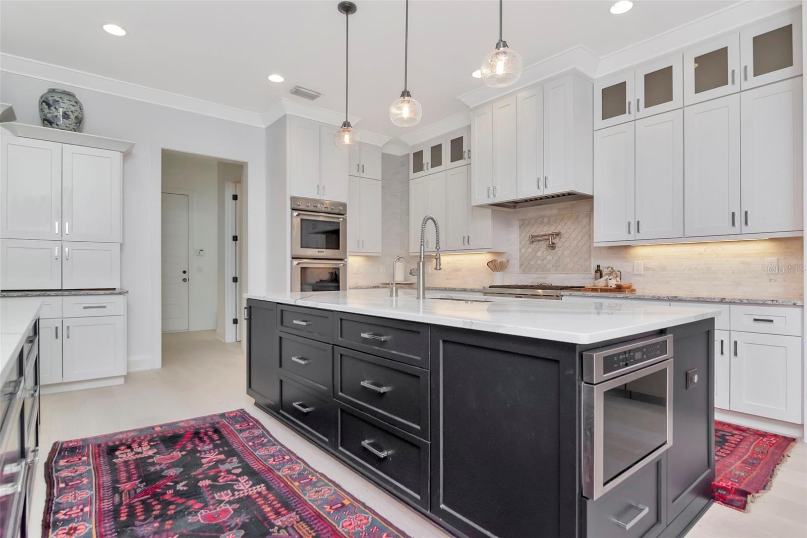 Image 29 of 82 For 2501 Dundee Street