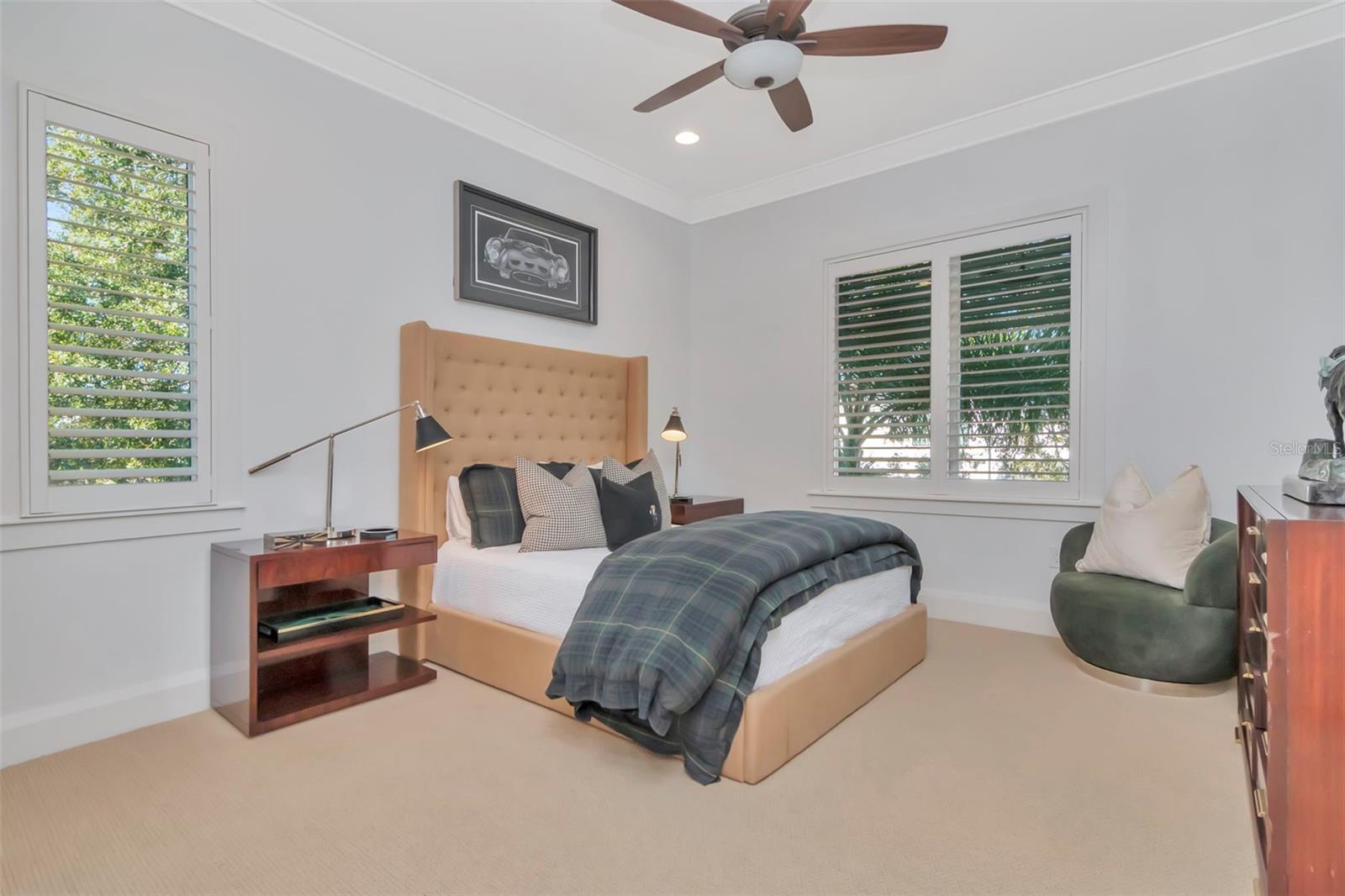 Image 40 of 82 For 2501 Dundee Street